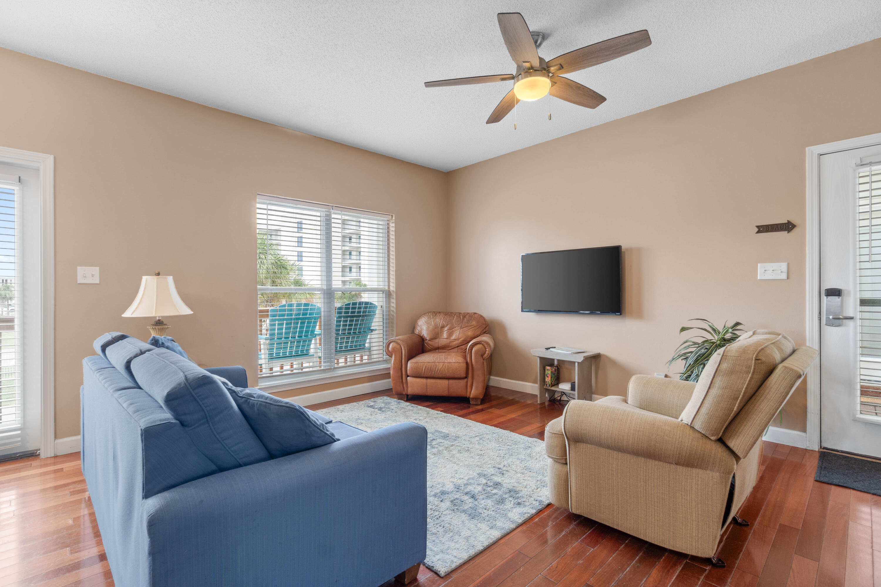 SUNSET COTTAGES CONDO - Residential
