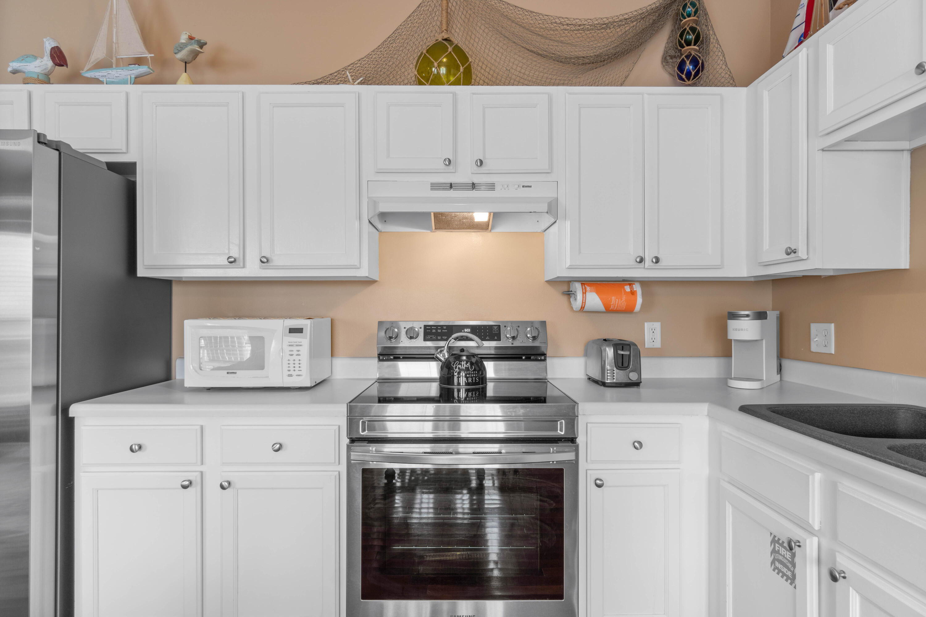 SUNSET COTTAGES CONDO - Residential