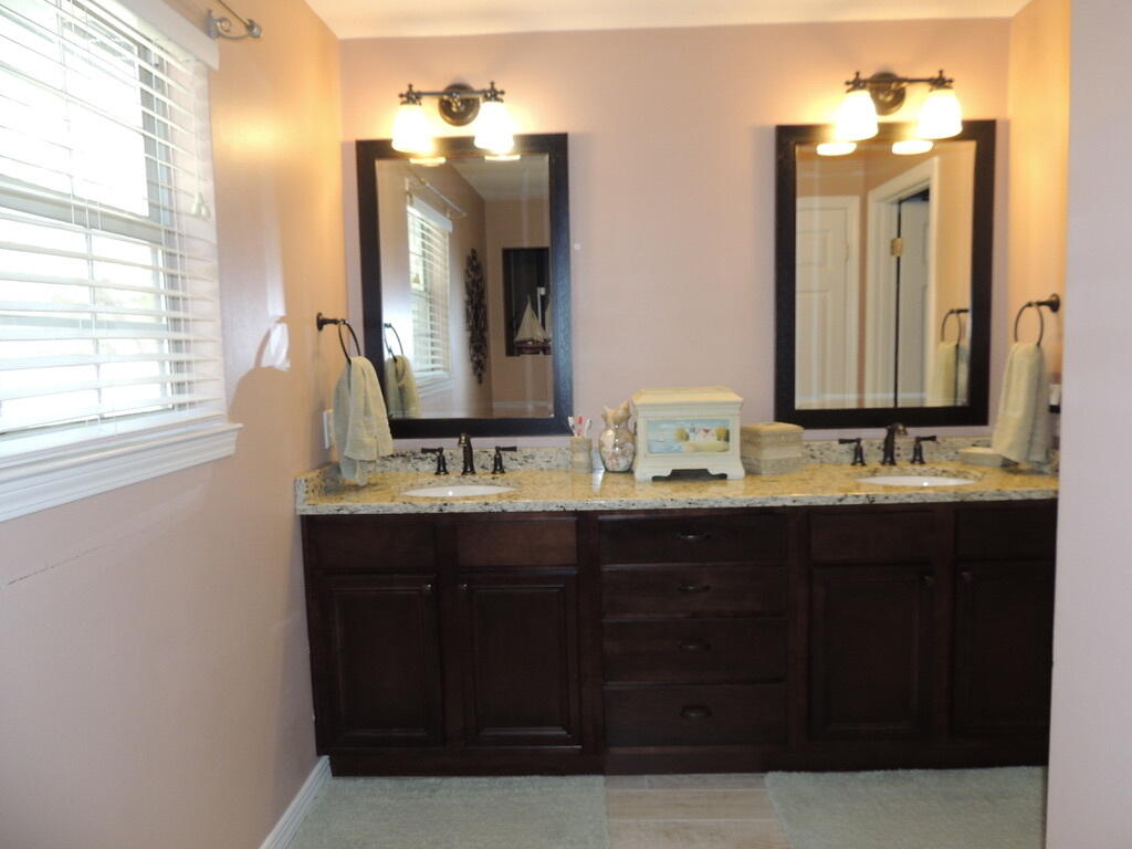 CARIBBEAN VILLAGE WEST - Residential