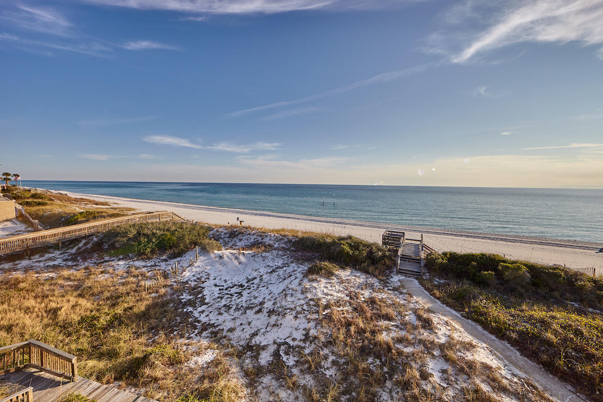 SEAHAUNTS - Residential