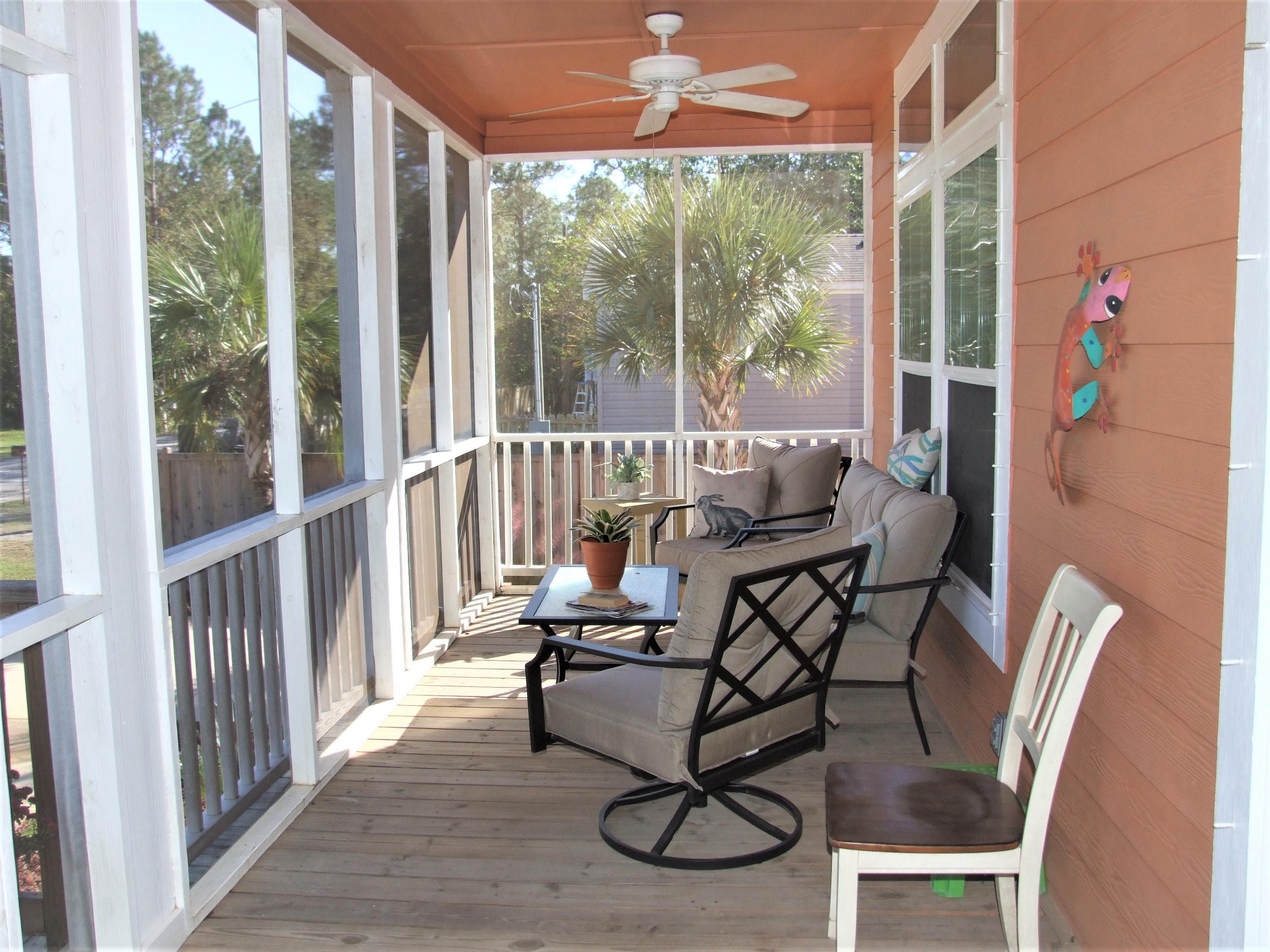 TOWN OF SANTA ROSA - Residential