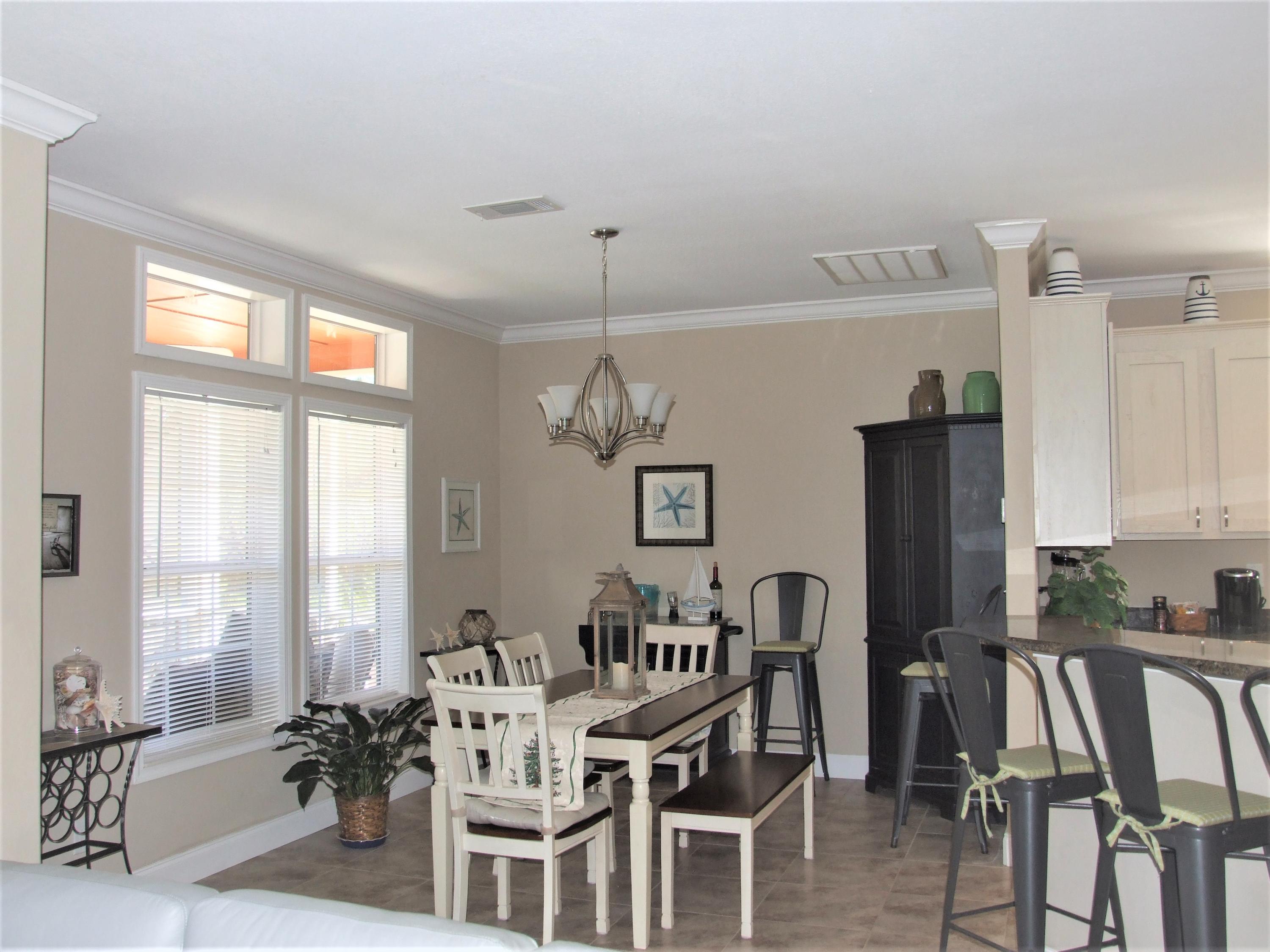 TOWN OF SANTA ROSA - Residential