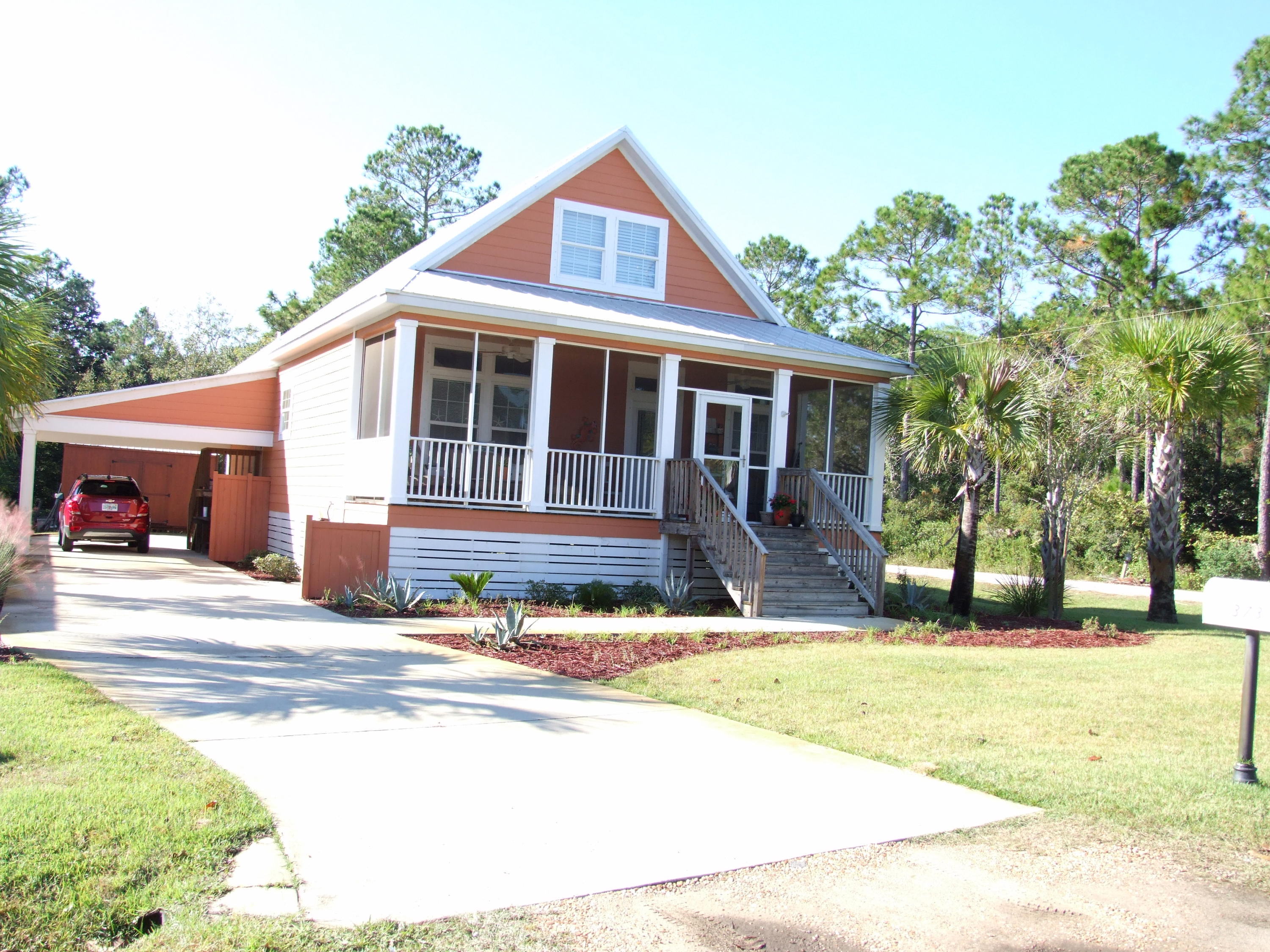 TOWN OF SANTA ROSA - Residential