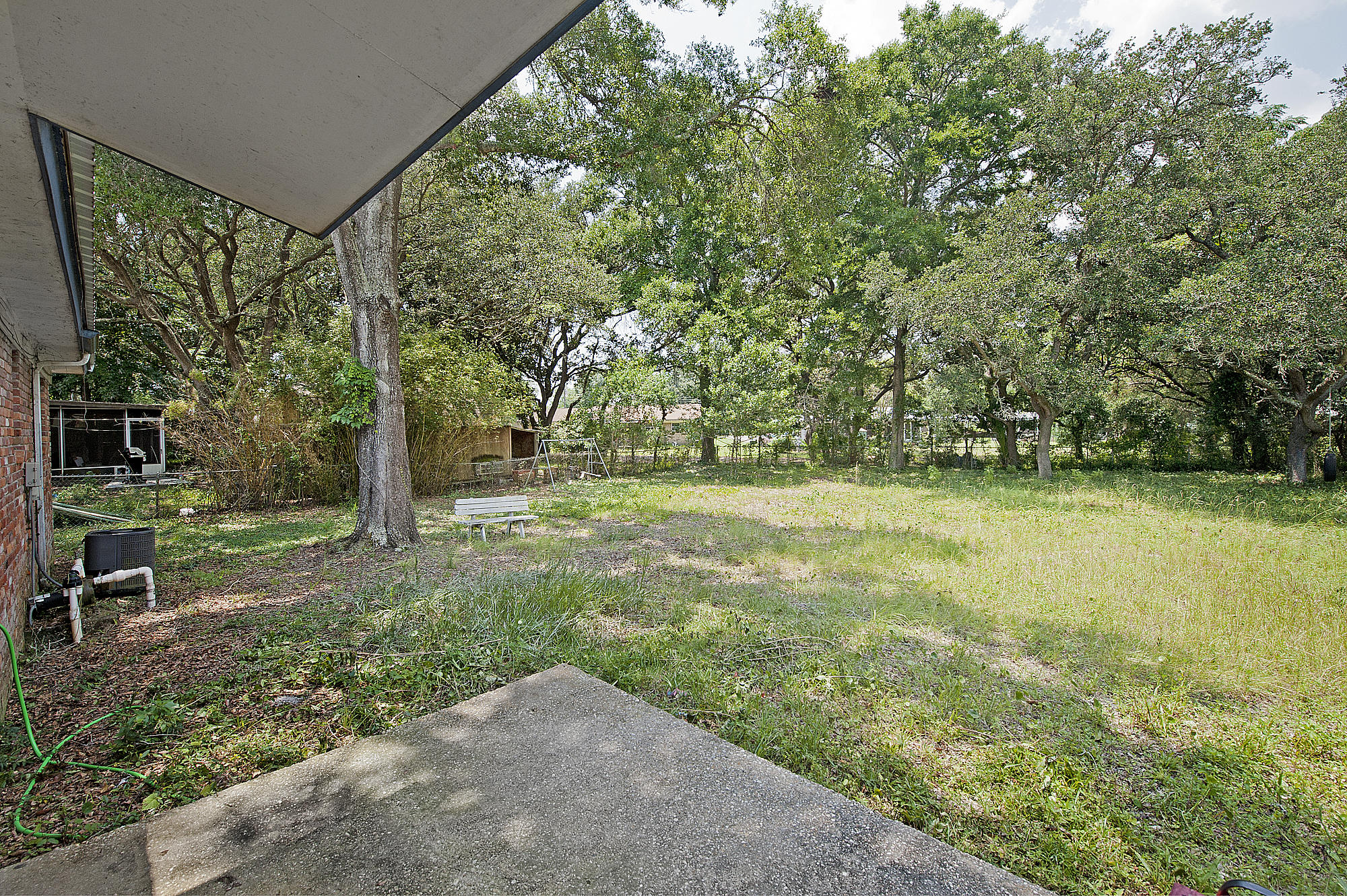 ELLIOTTS POINT 10TH ADDN - Residential