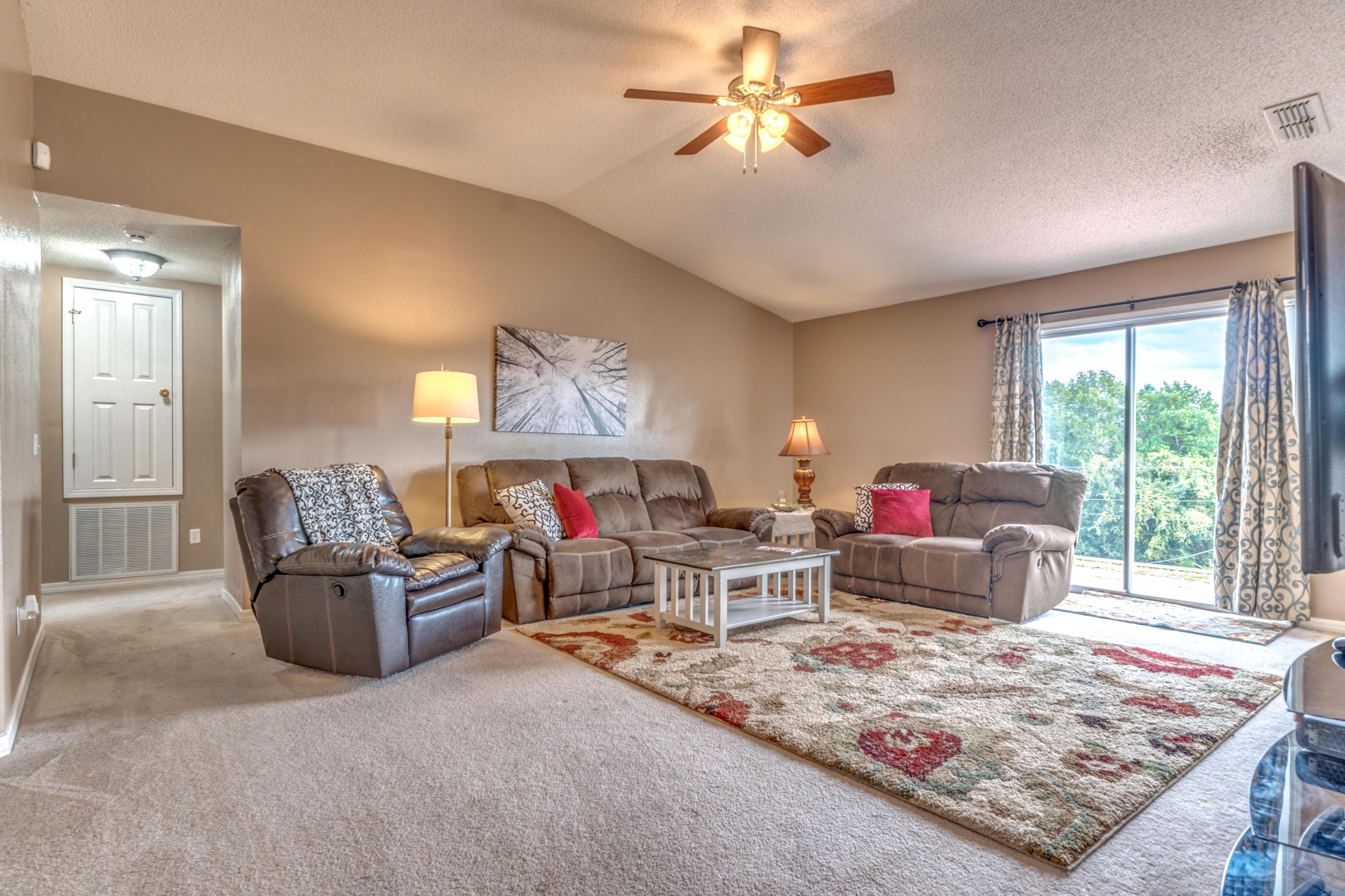 COUNTRYVIEW ESTATES - Residential