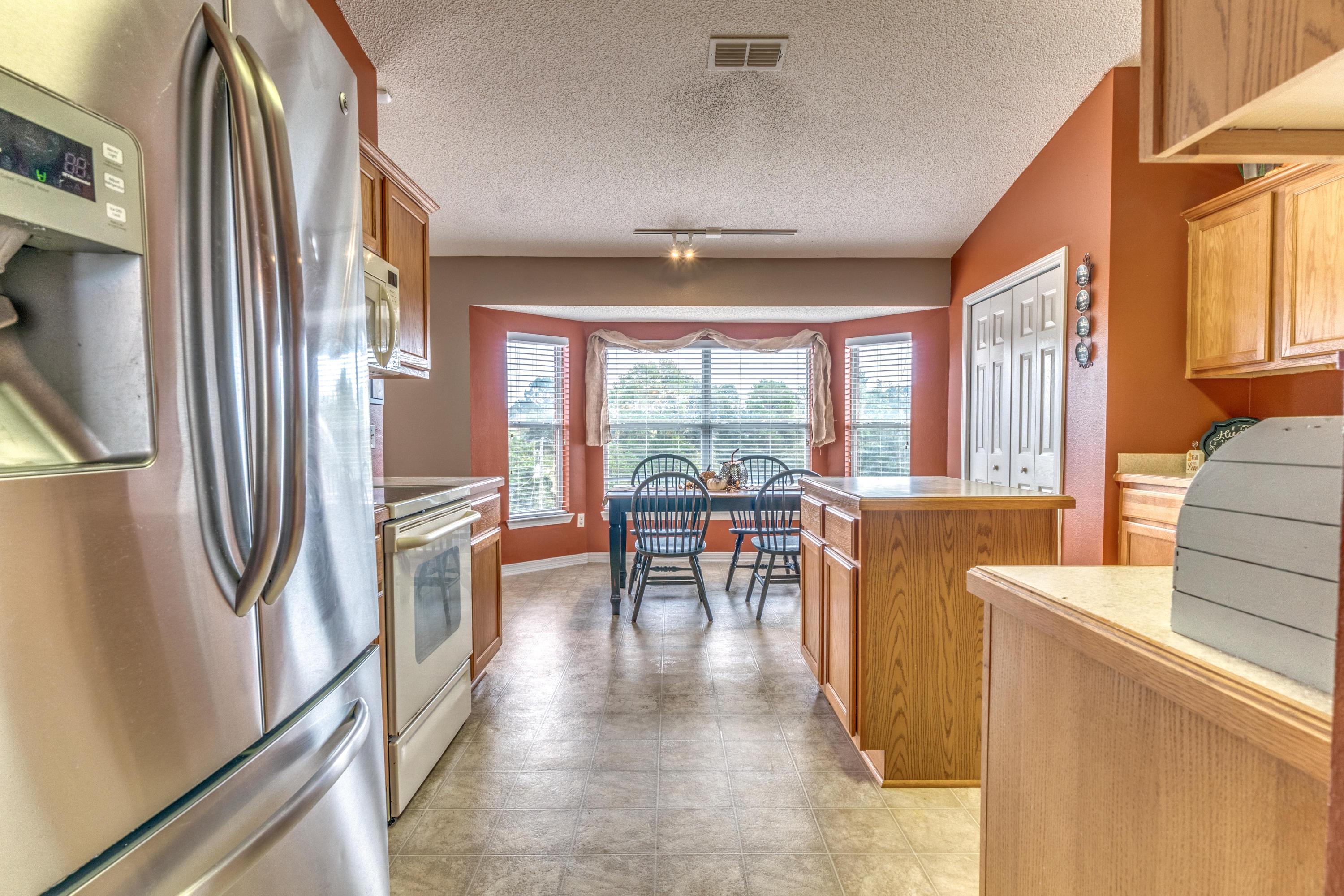 COUNTRYVIEW ESTATES - Residential