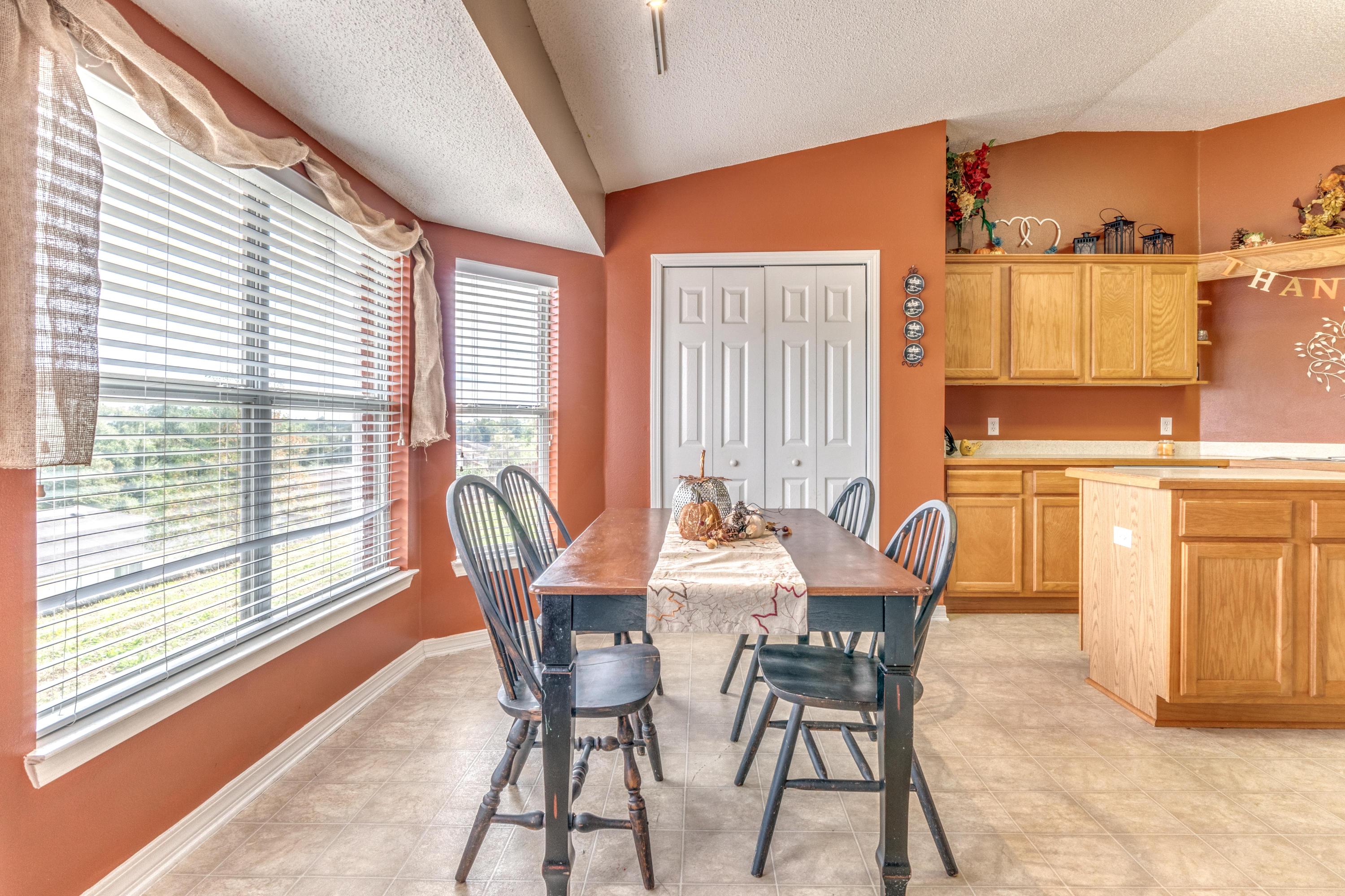 COUNTRYVIEW ESTATES - Residential