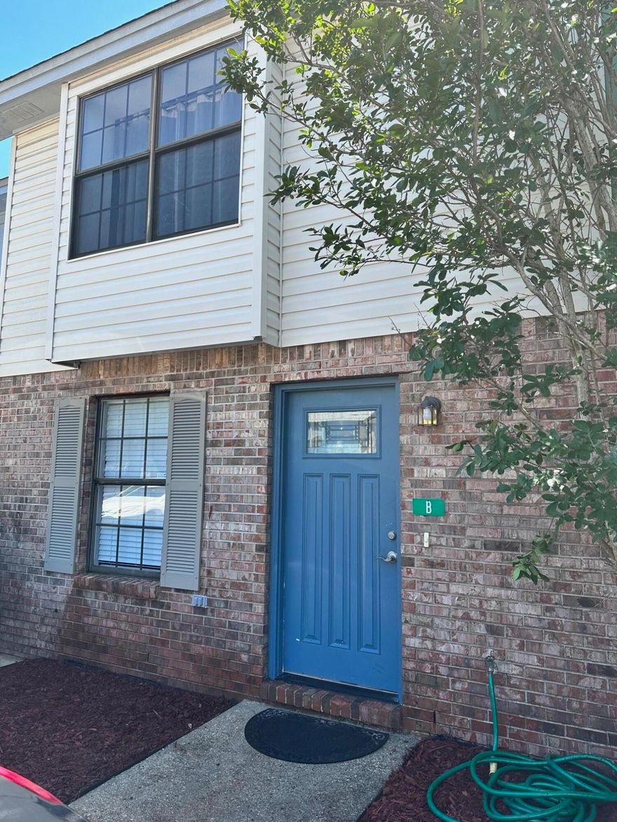 Available date of June 16,2023.  You must have a credit score of 700 or better to lease this townhouse.  NO PETS ALLOWED  This townhouse is conveniently located near Fort Walton Beach High School. shopping, and public transportation.  The back yard has a privacy fence.  Downstairs is a large laundry room and storage, kitchen, dining, living, and half bath.  Upstairs the master bedroom has a walk in closet, another bedroom, and a full bath.