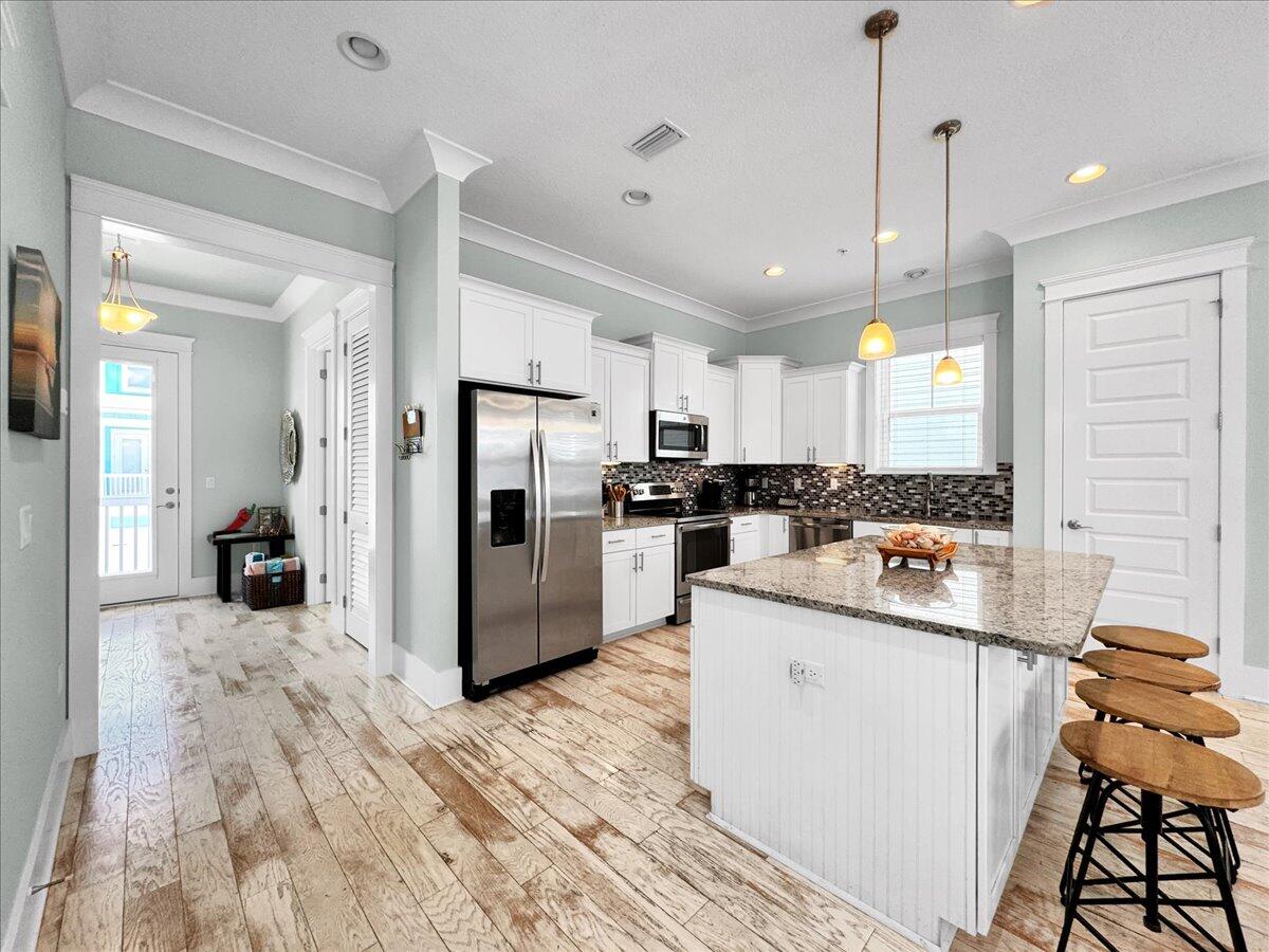 BY THE SEA - Residential