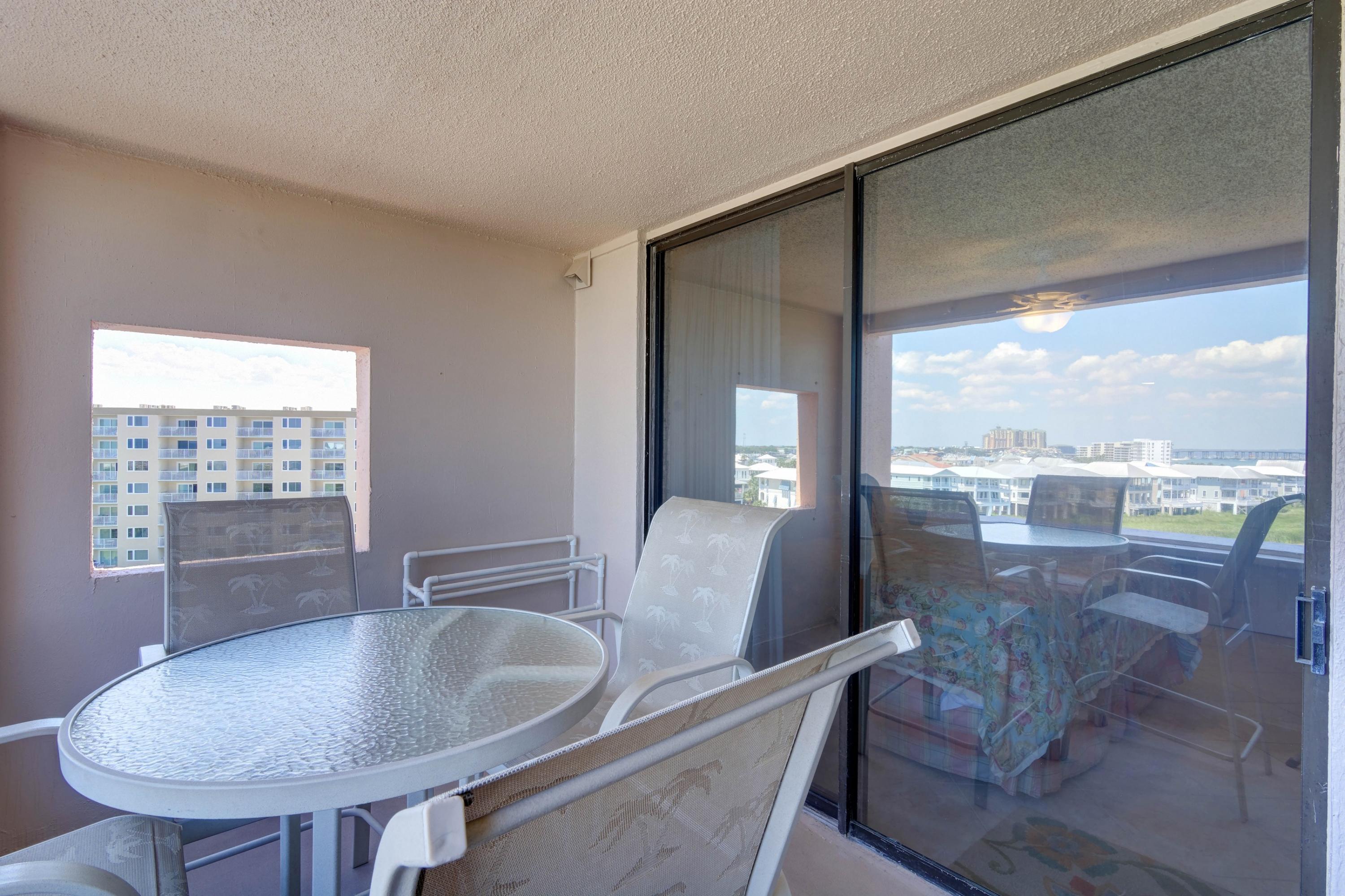 JETTY EAST CONDO - Residential