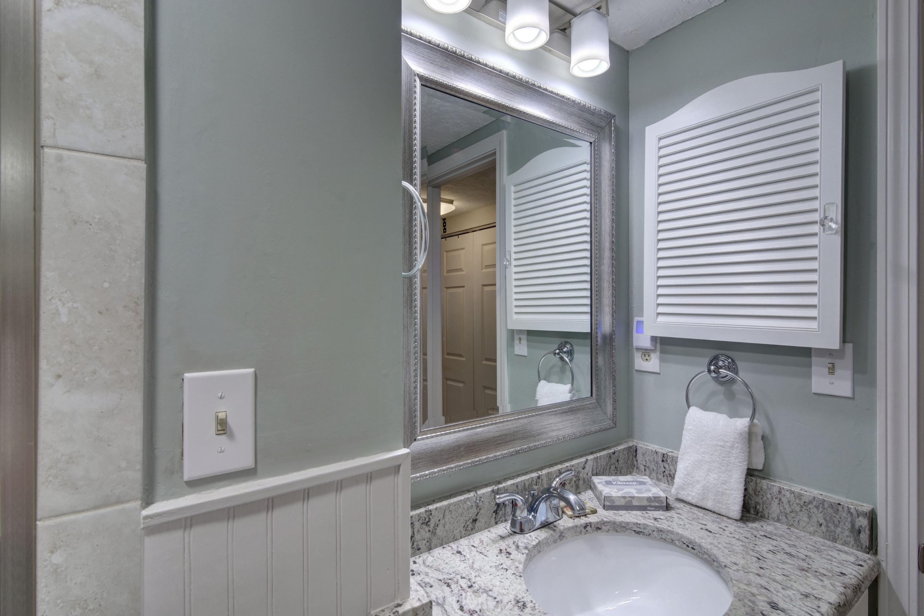 JETTY EAST CONDO - Residential