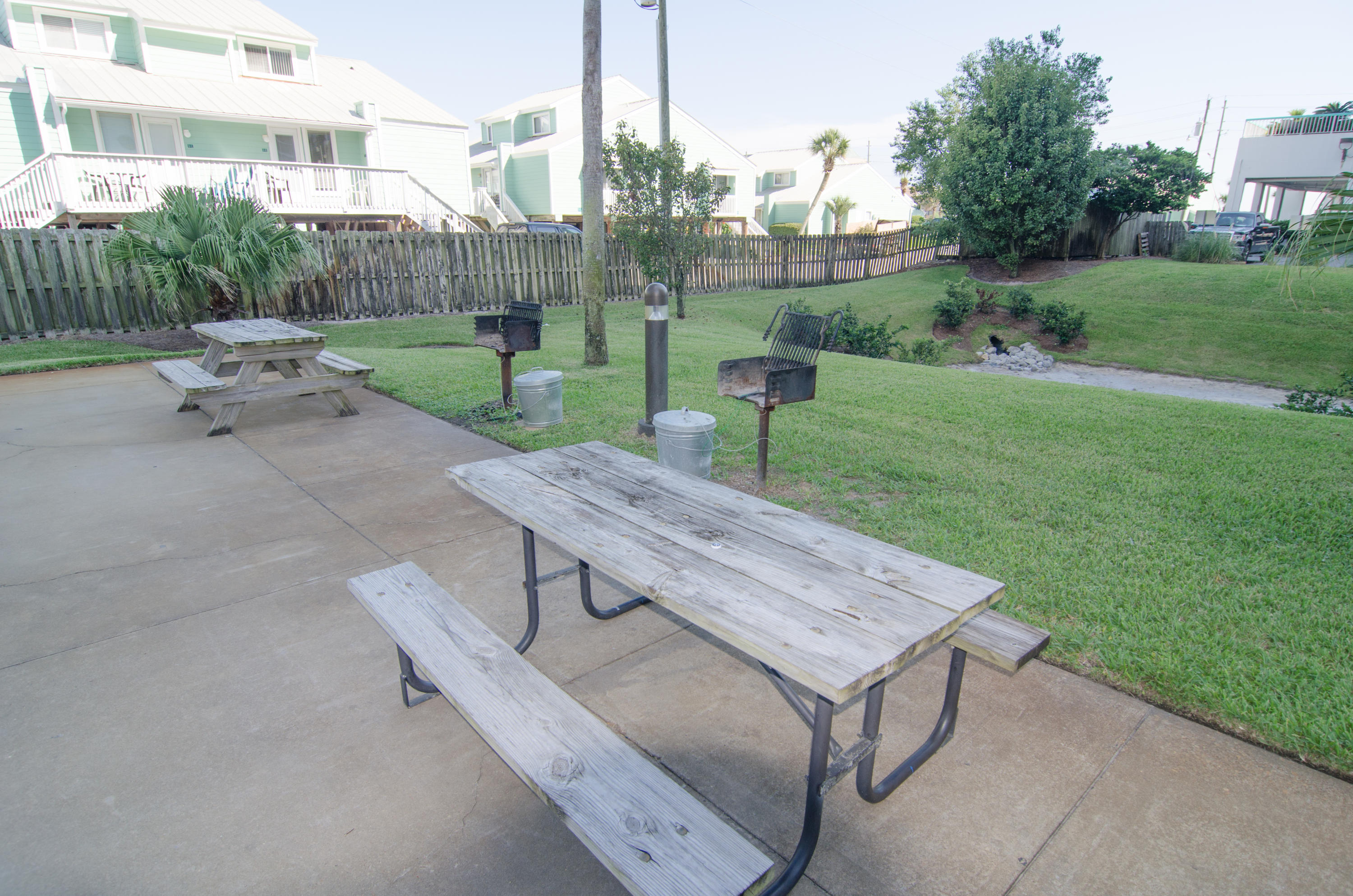 DESTIN SURFSIDE CONDO - Residential