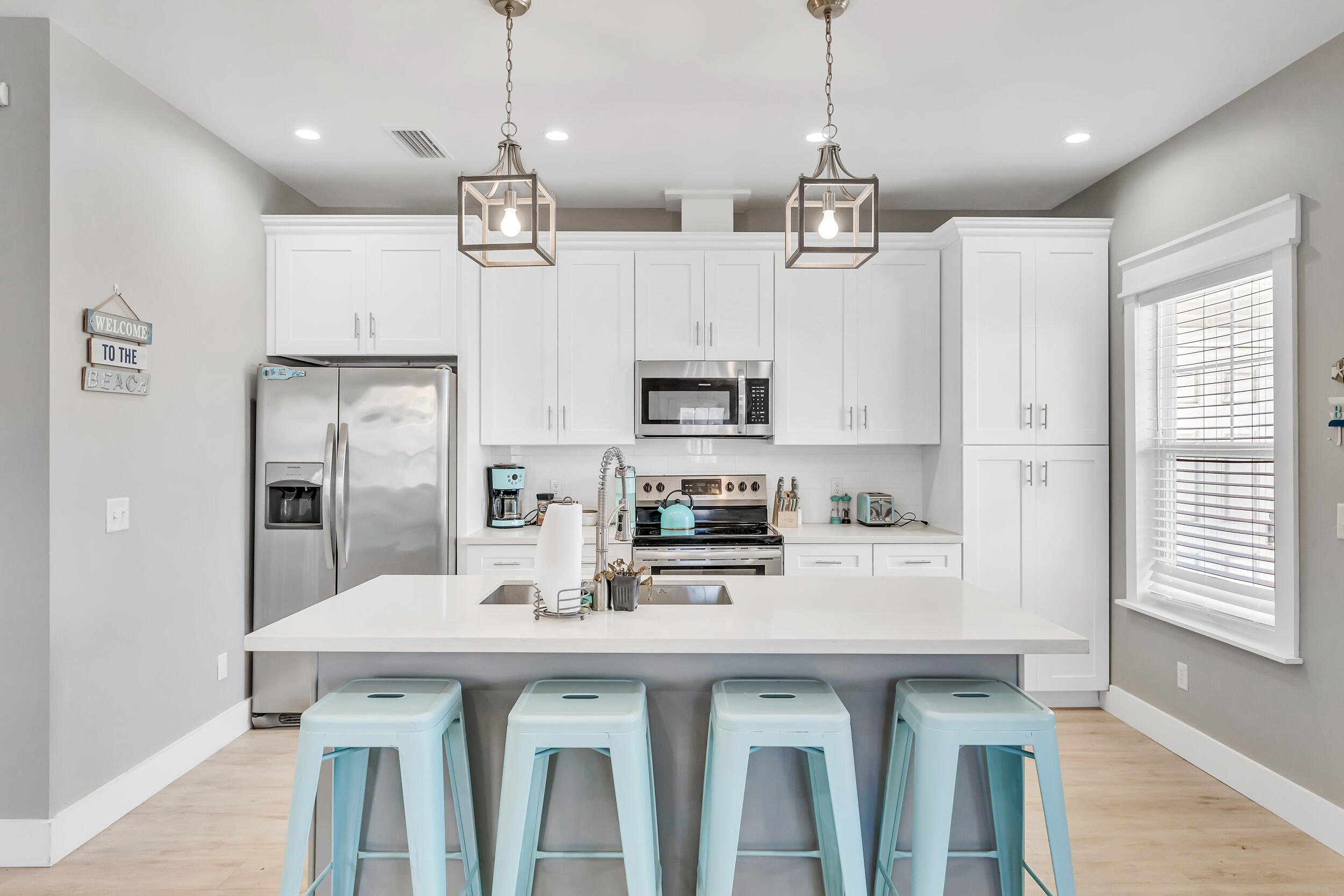 LAGUNA BEACH 7TH ADDN - Residential