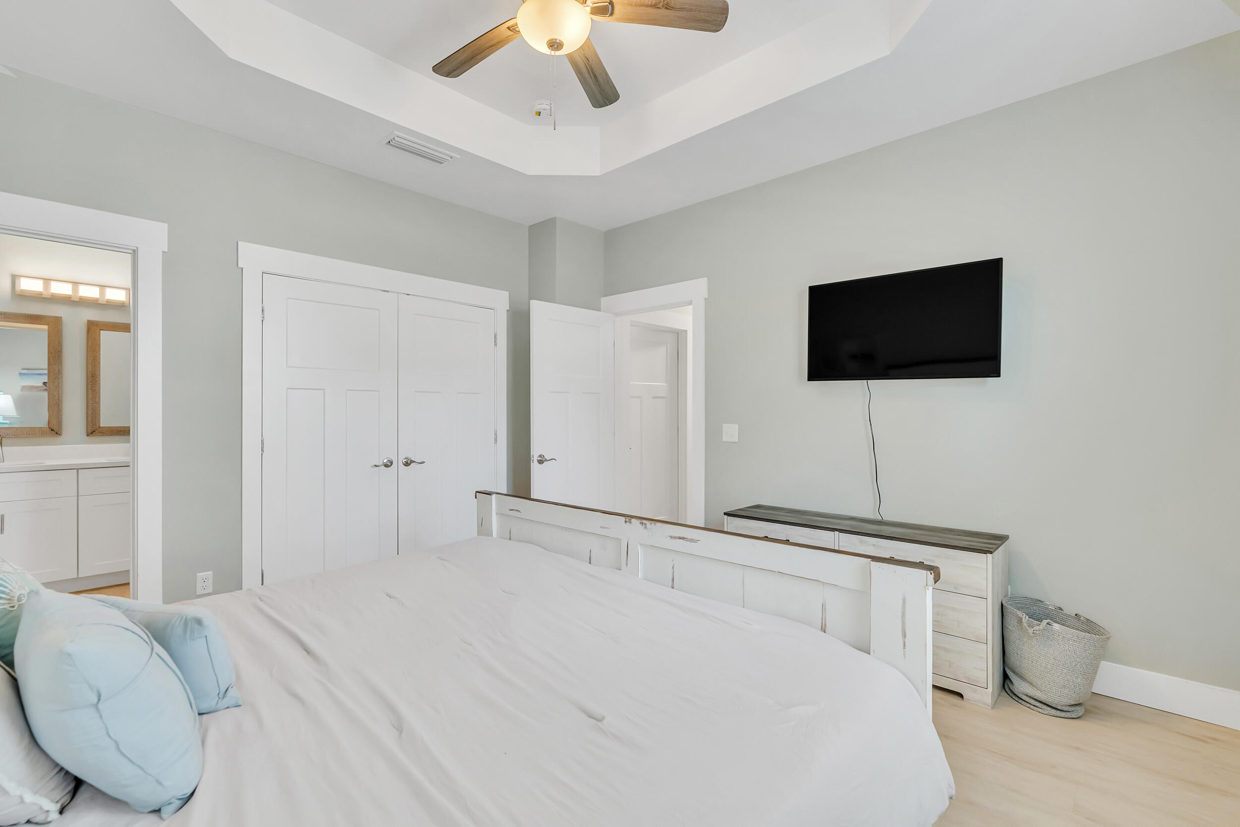 LAGUNA BEACH 7TH ADDN - Residential