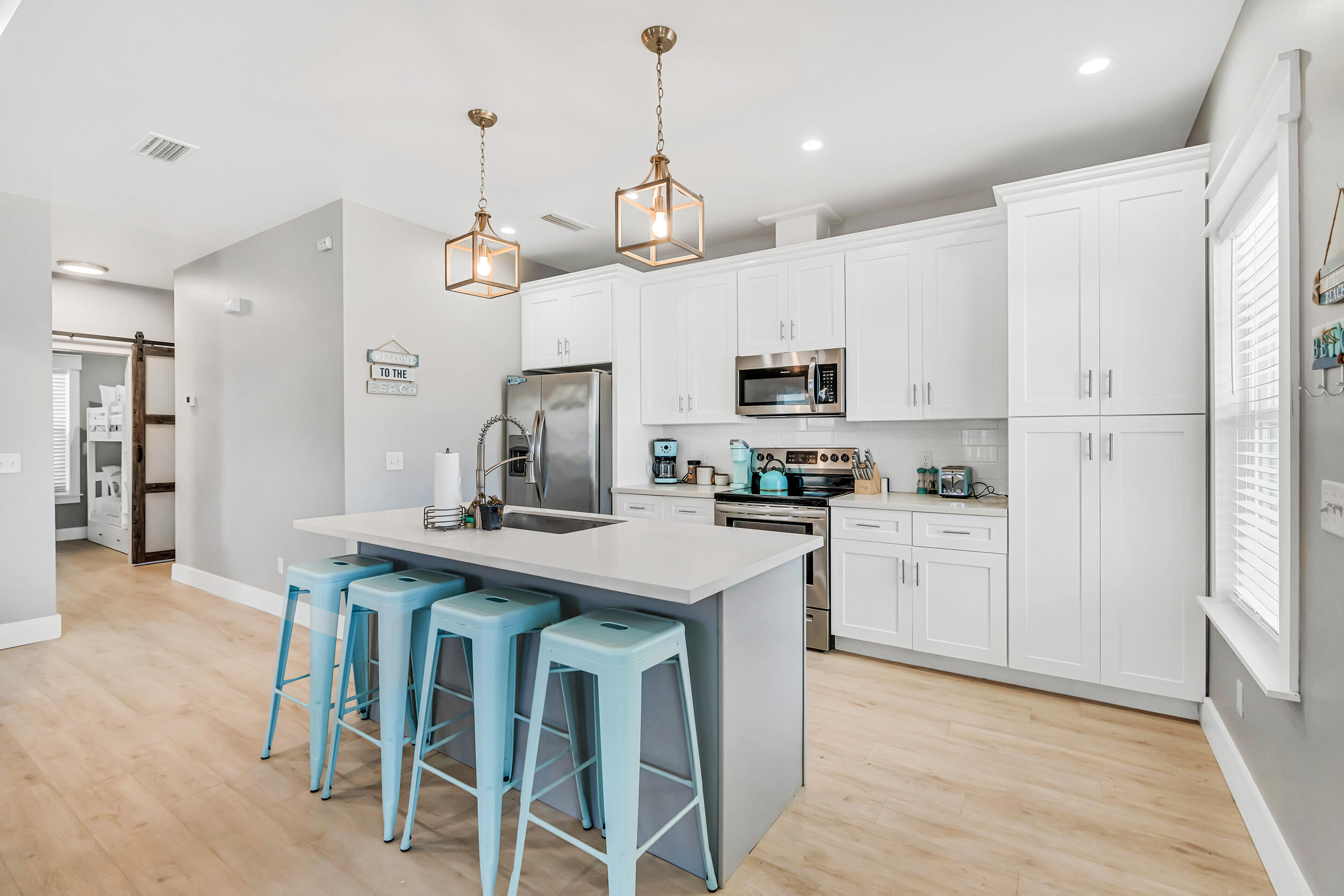 LAGUNA BEACH 7TH ADDN - Residential