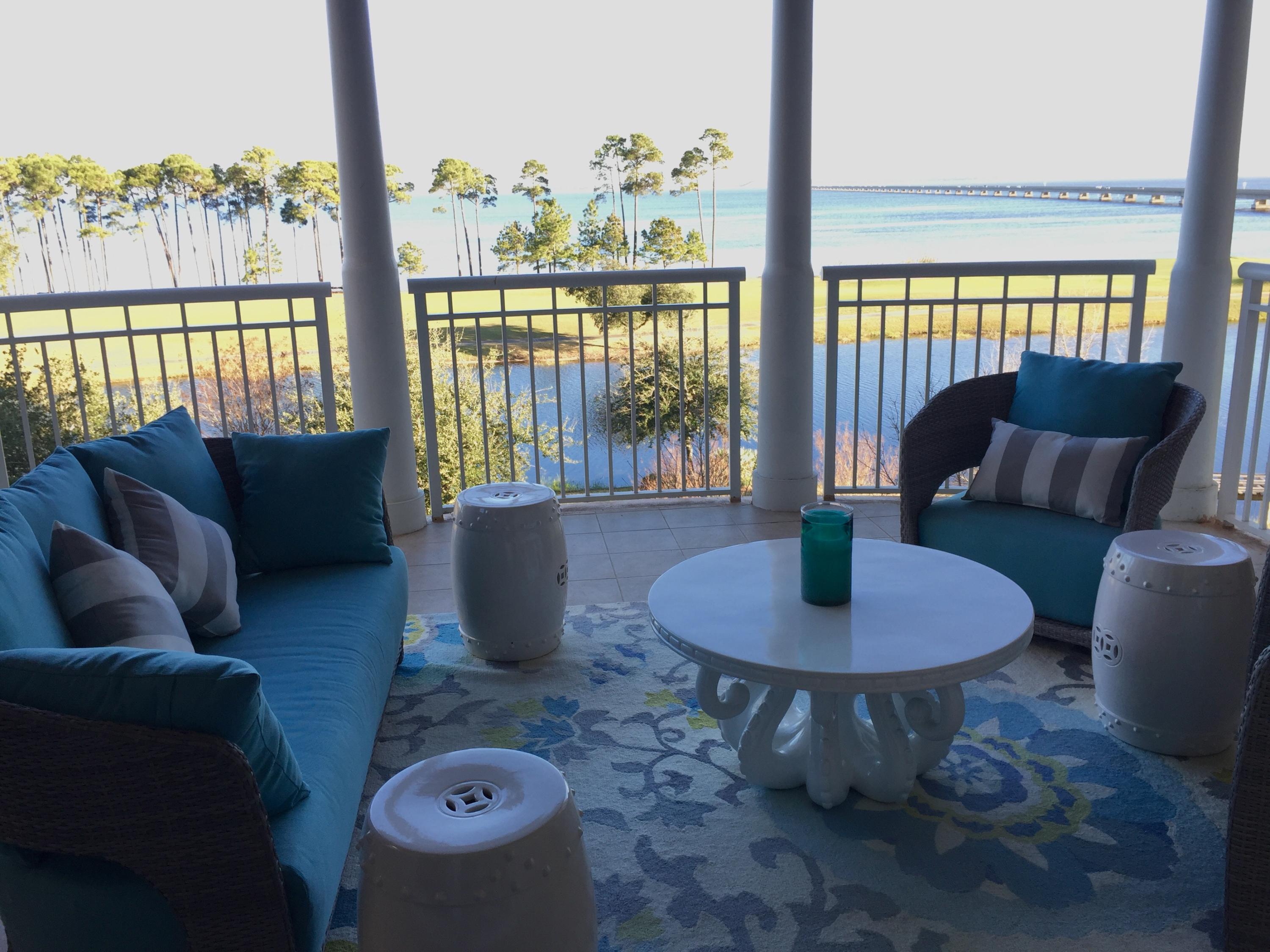 ONE WATER PLACE AT KELLY PLANTATION - Residential