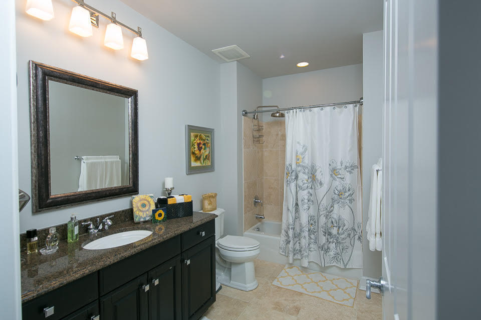 ONE WATER PLACE AT KELLY PLANTATION - Residential