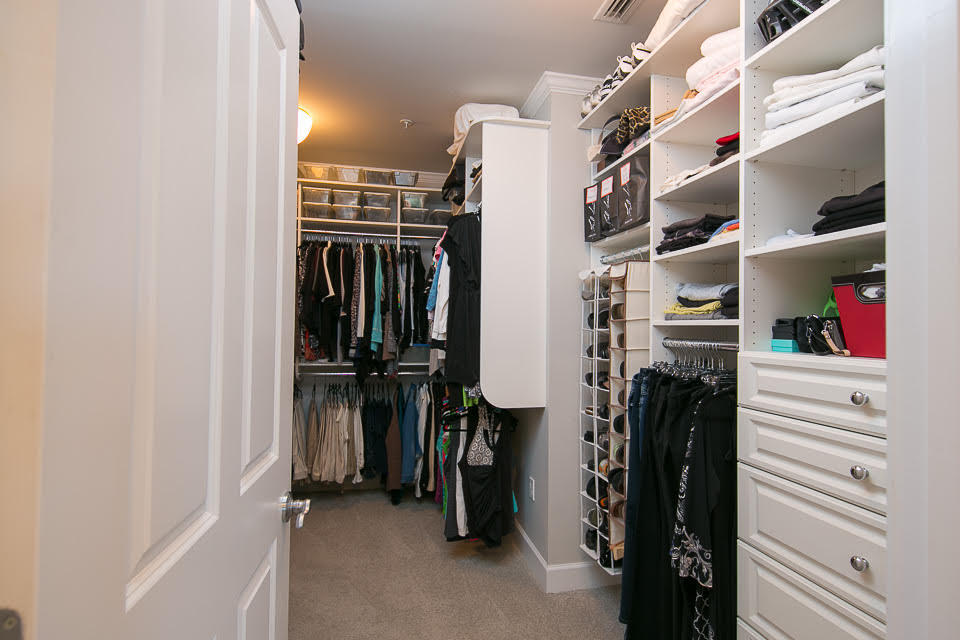 ONE WATER PLACE AT KELLY PLANTATION - Residential