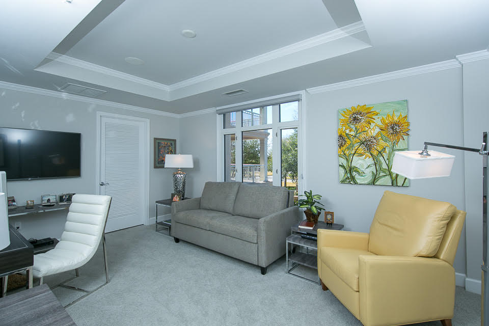 ONE WATER PLACE AT KELLY PLANTATION - Residential