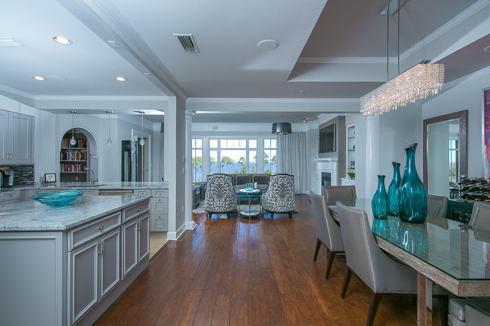 ONE WATER PLACE AT KELLY PLANTATION - Residential