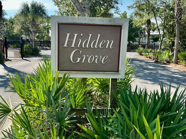 HIDDEN GROVE - Residential Lease