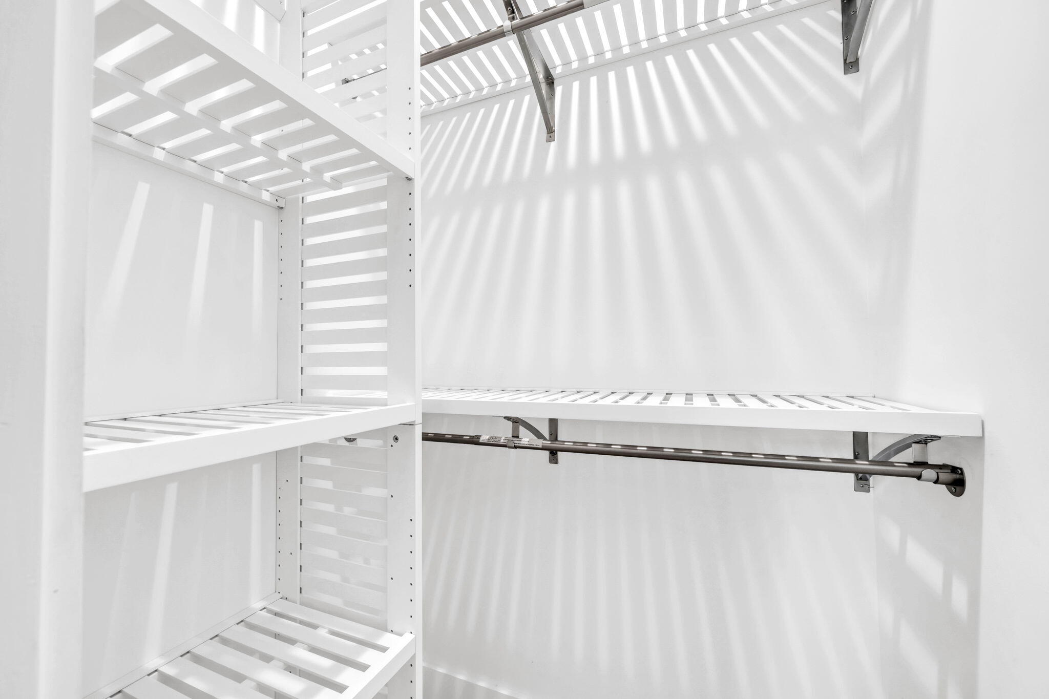 HIDDEN GROVE - Residential Lease