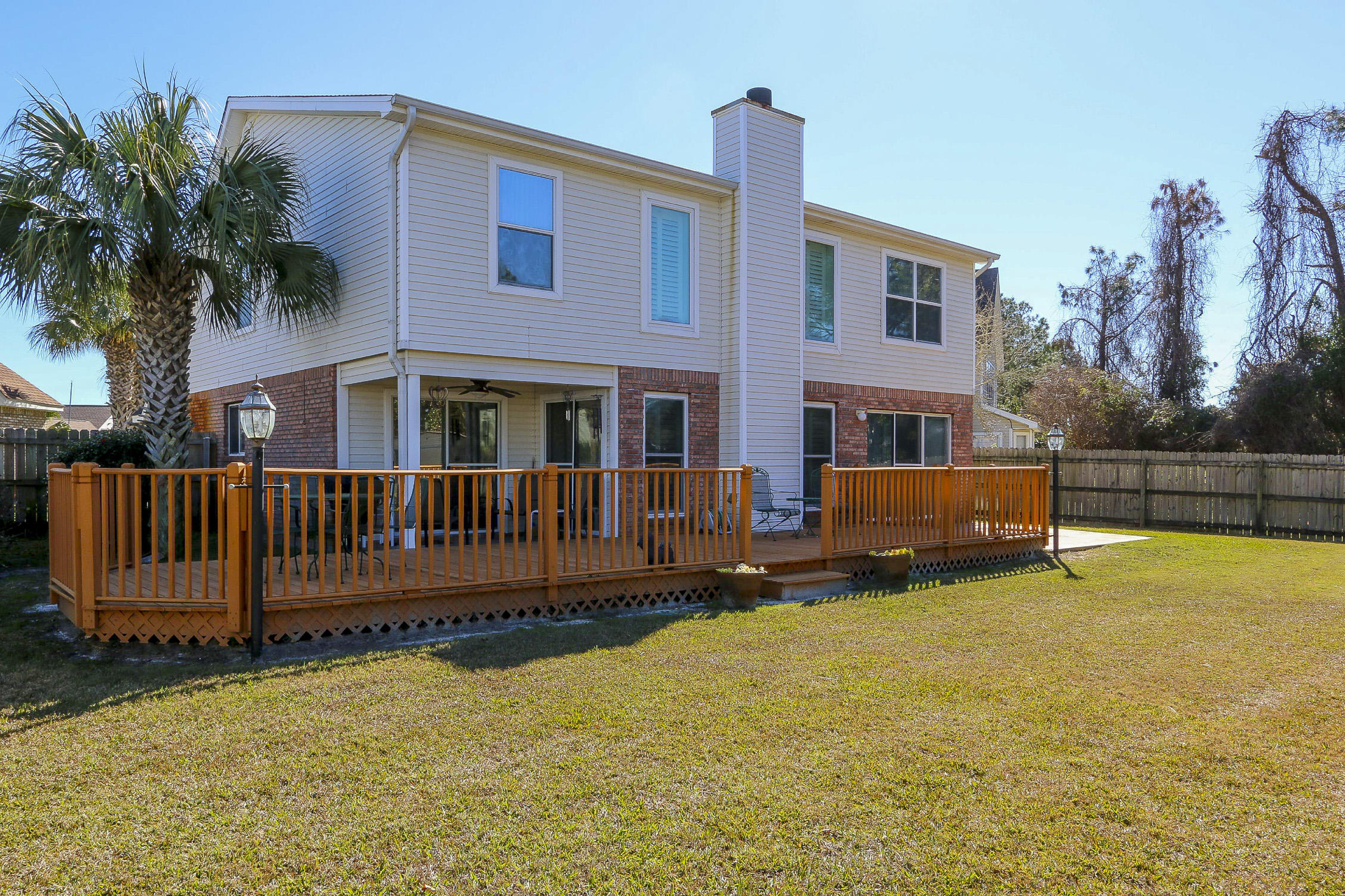 HARBOR BREEZE 1ST ADDN - Residential