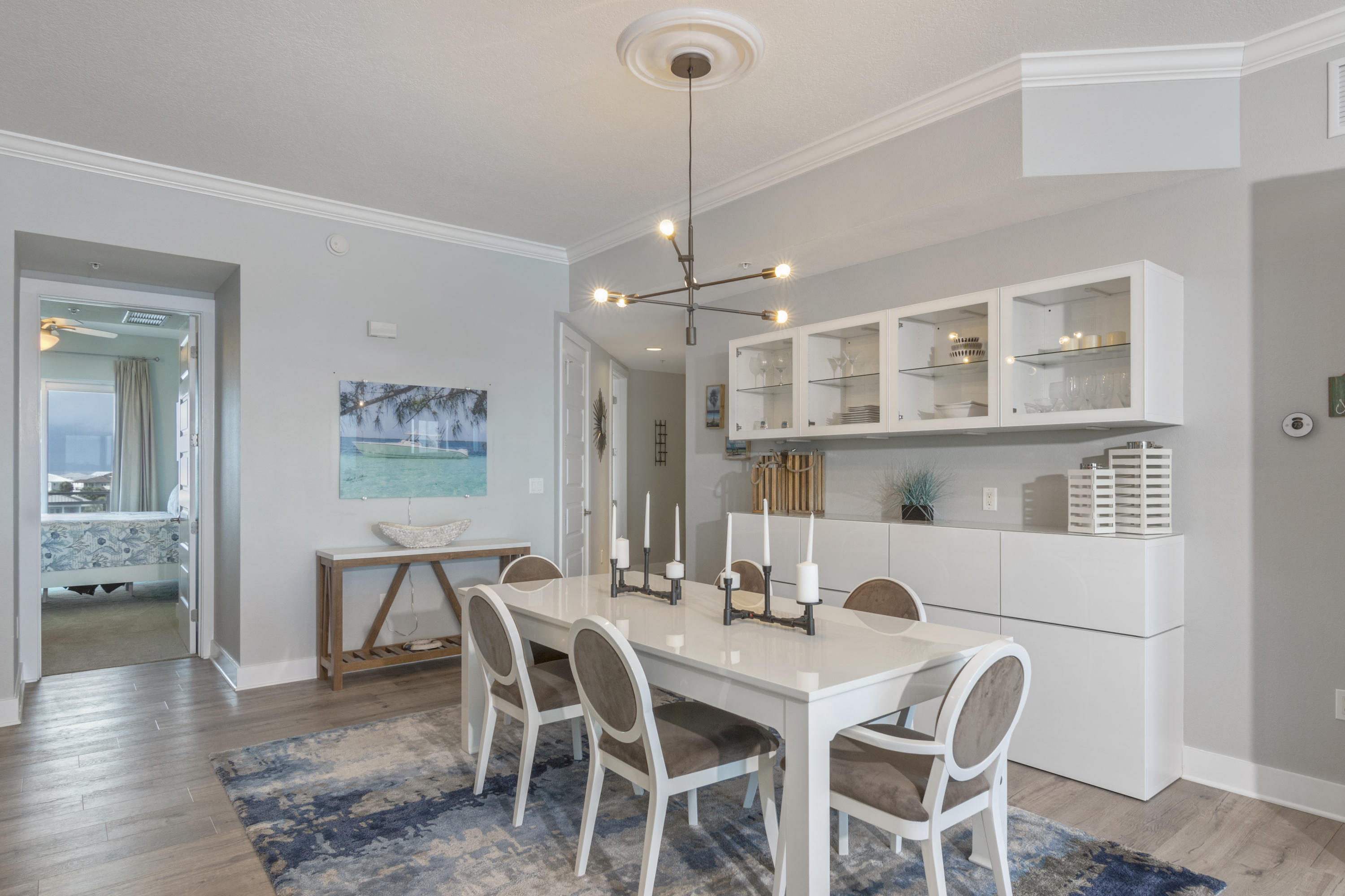 HARBOR LIGHTS - Residential