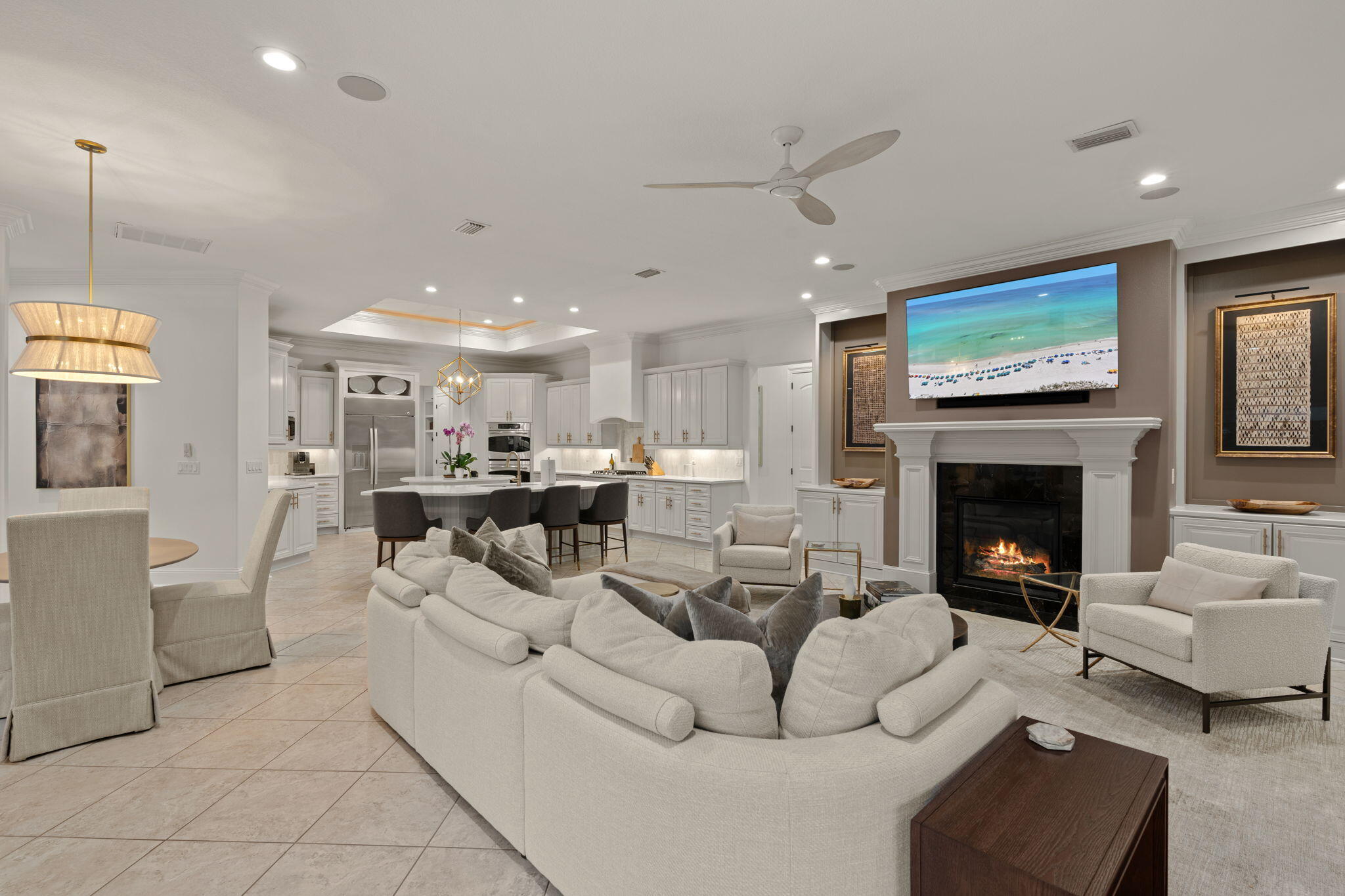 ISLAND GREEN - Residential