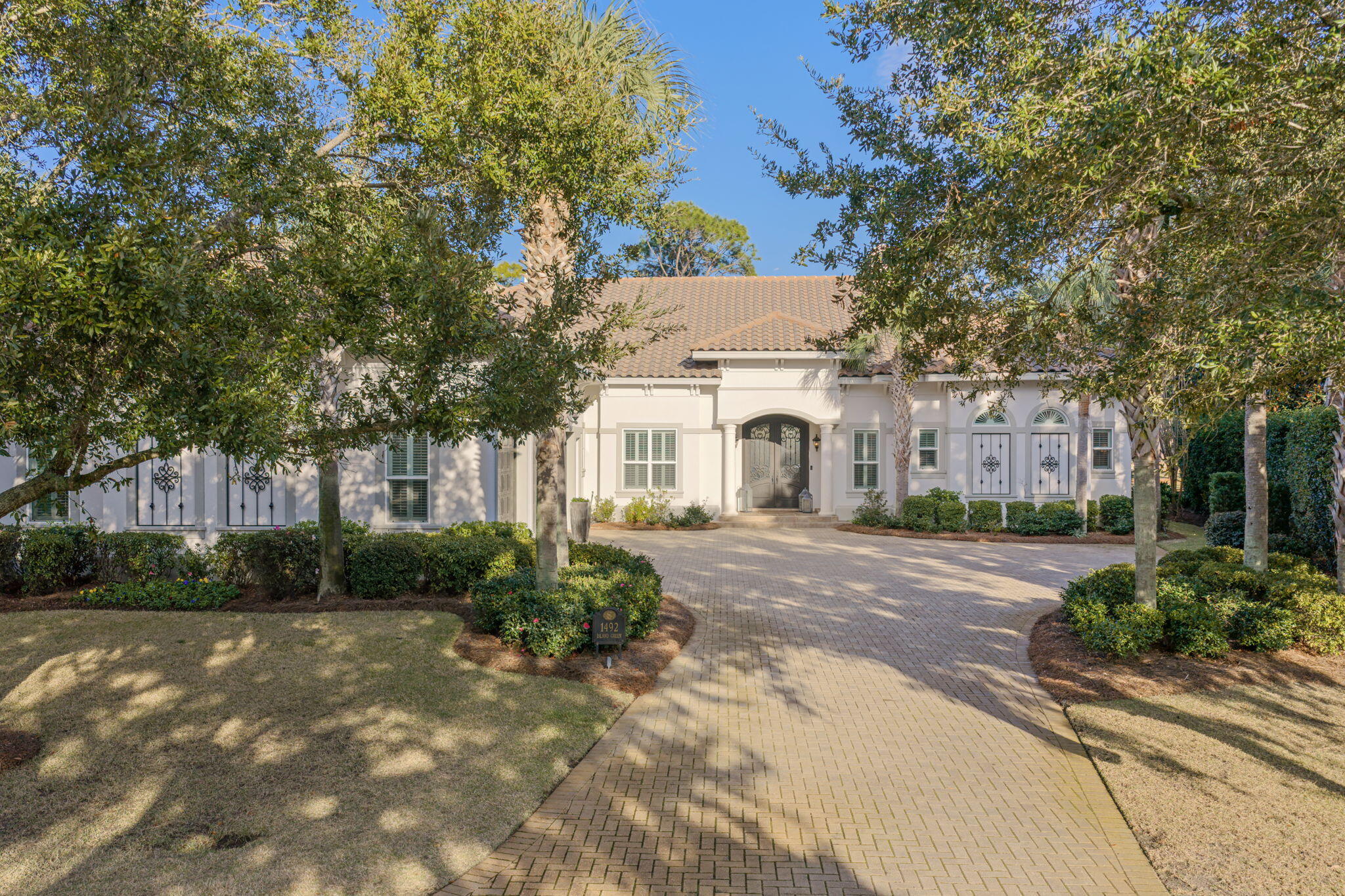 ISLAND GREEN - Residential