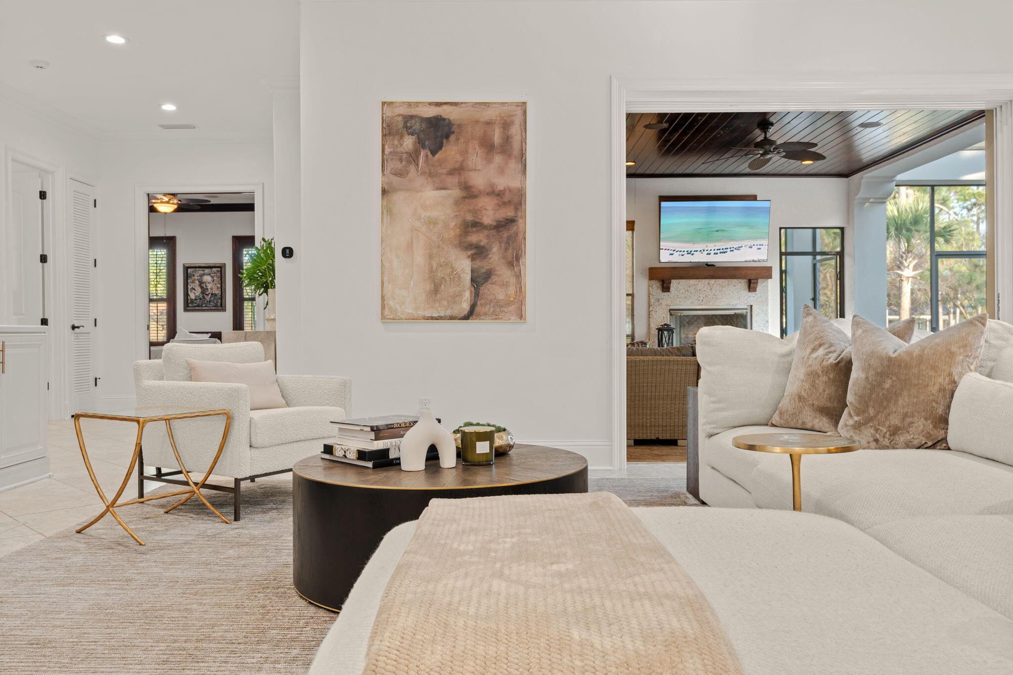 ISLAND GREEN - Residential