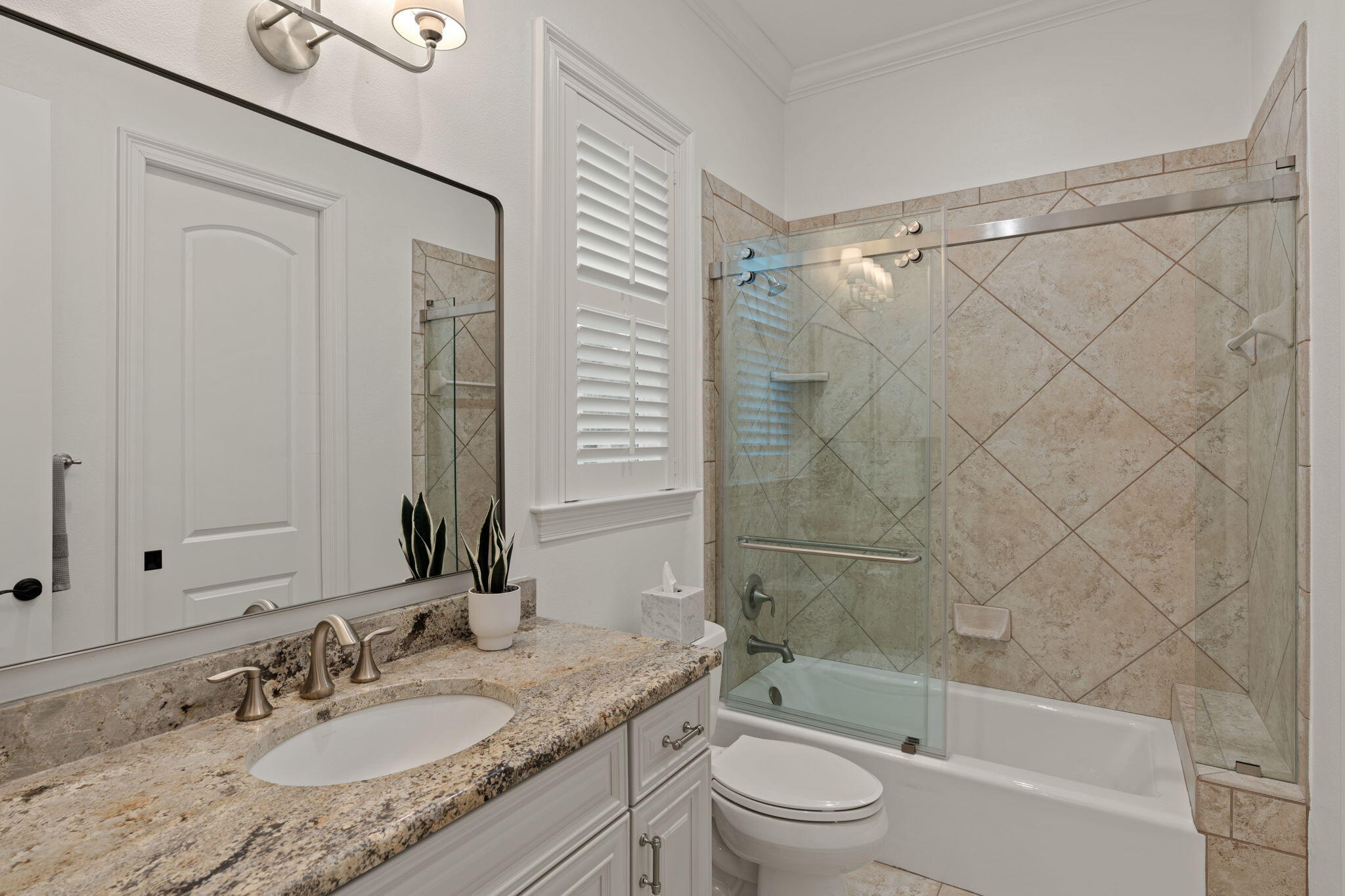 ISLAND GREEN - Residential