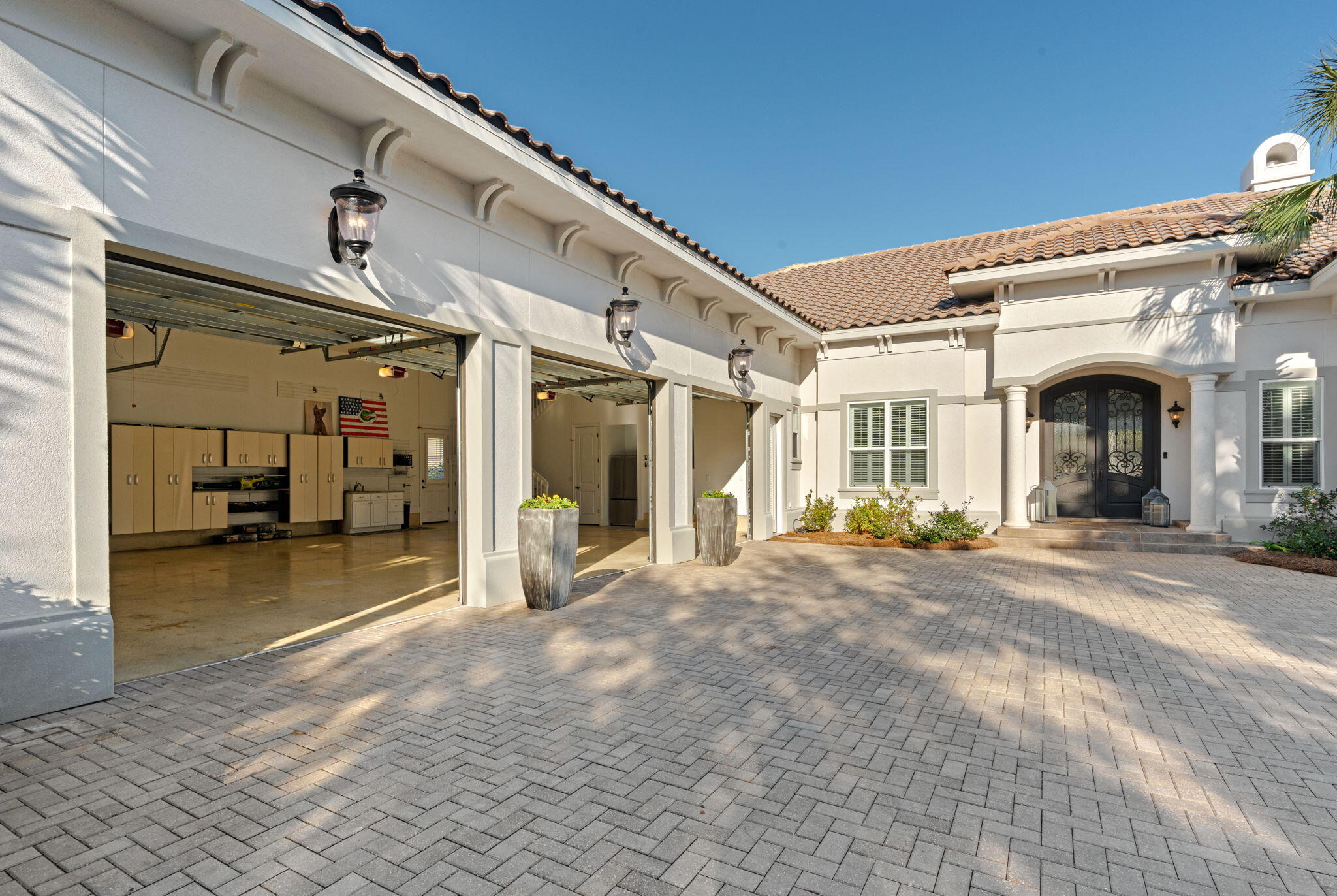 ISLAND GREEN - Residential