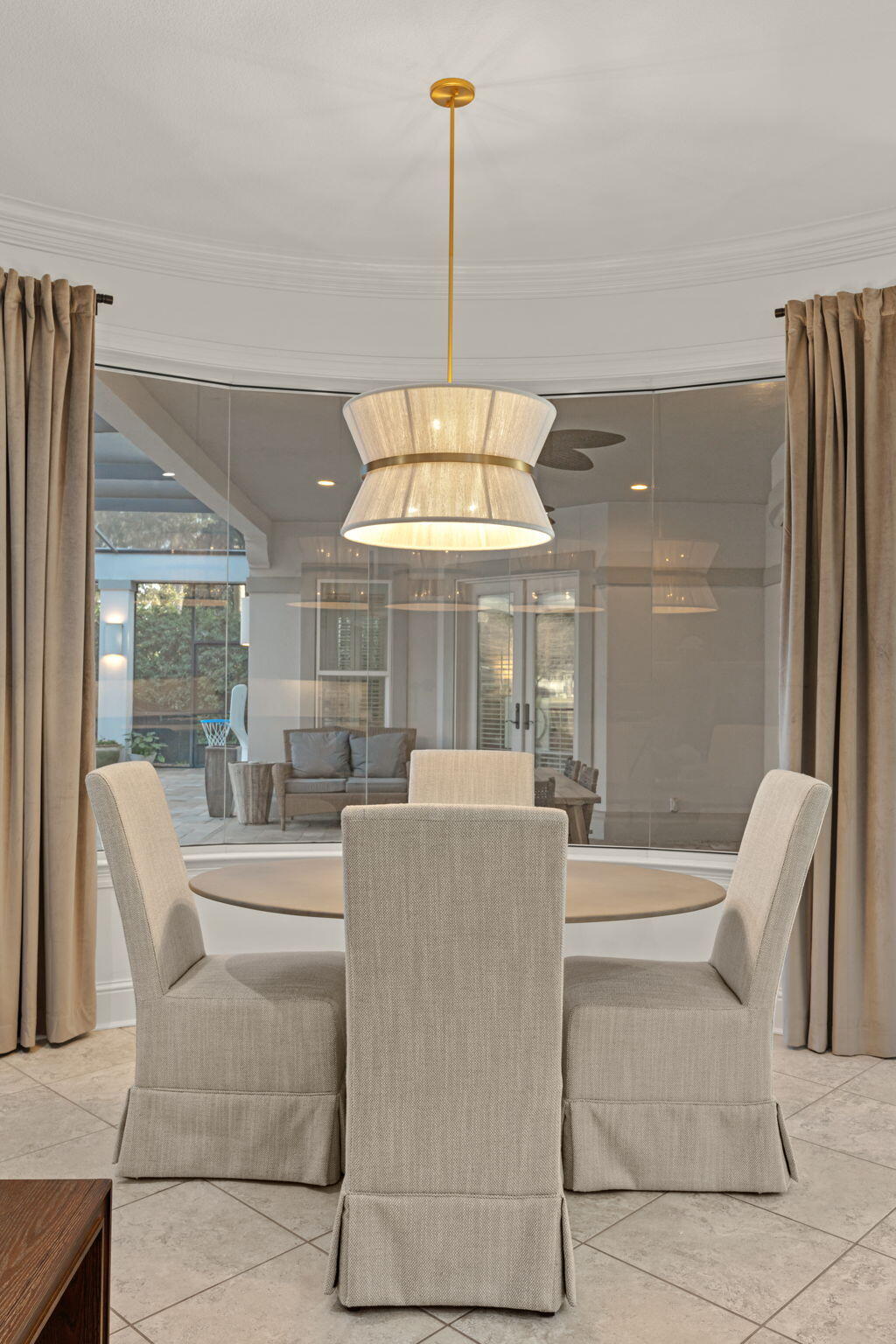 ISLAND GREEN - Residential