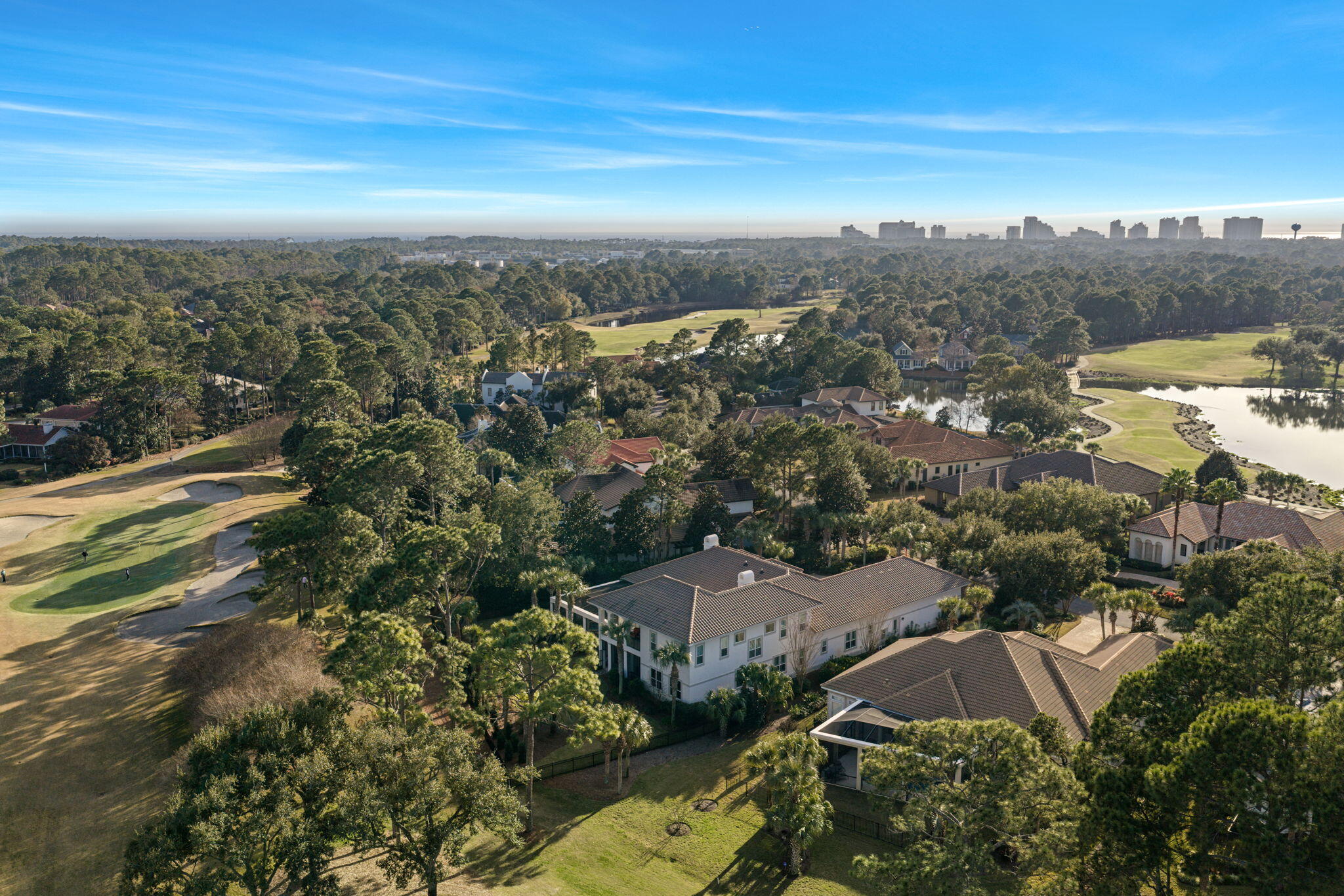 ISLAND GREEN - Residential