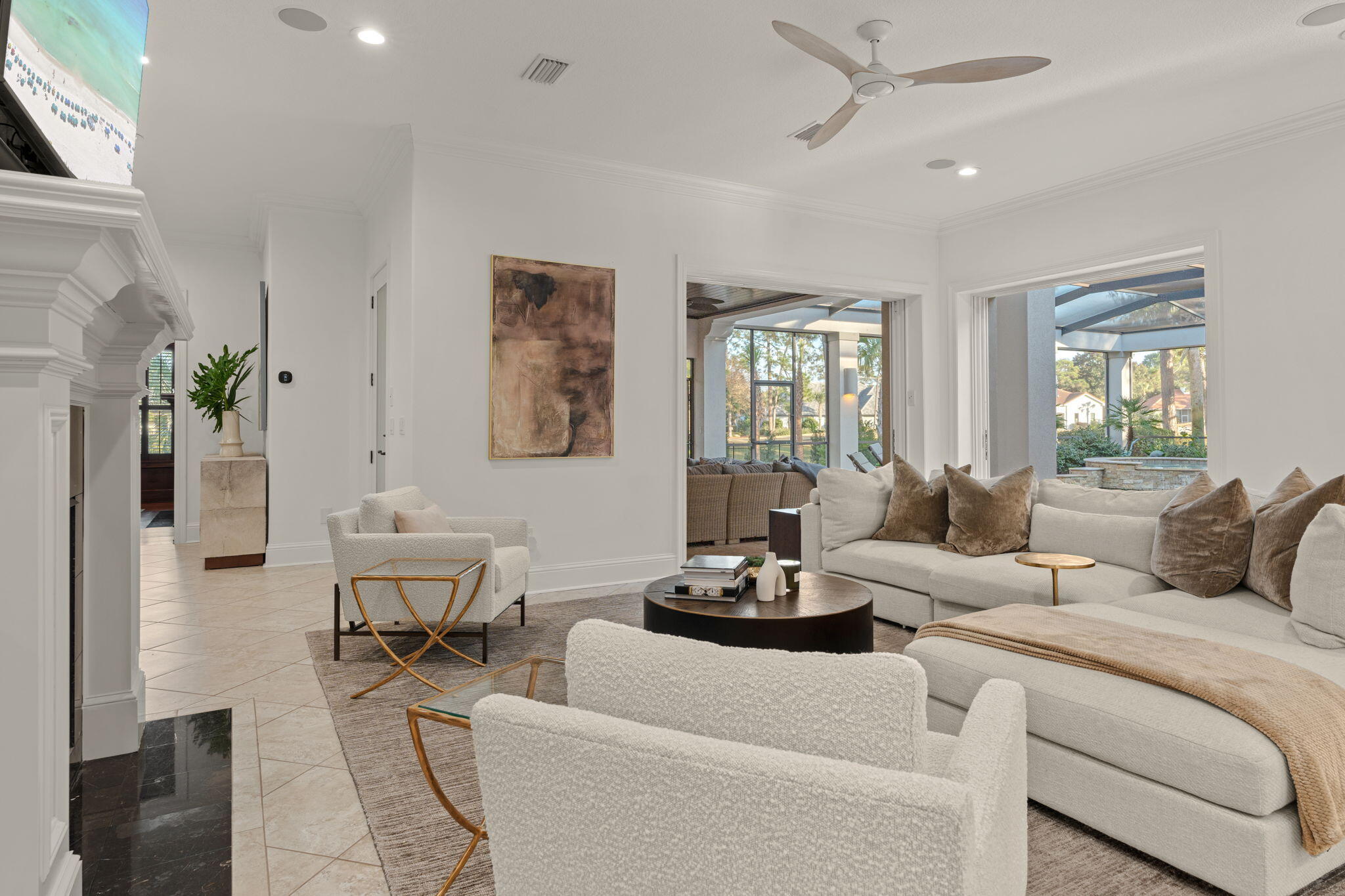 ISLAND GREEN - Residential