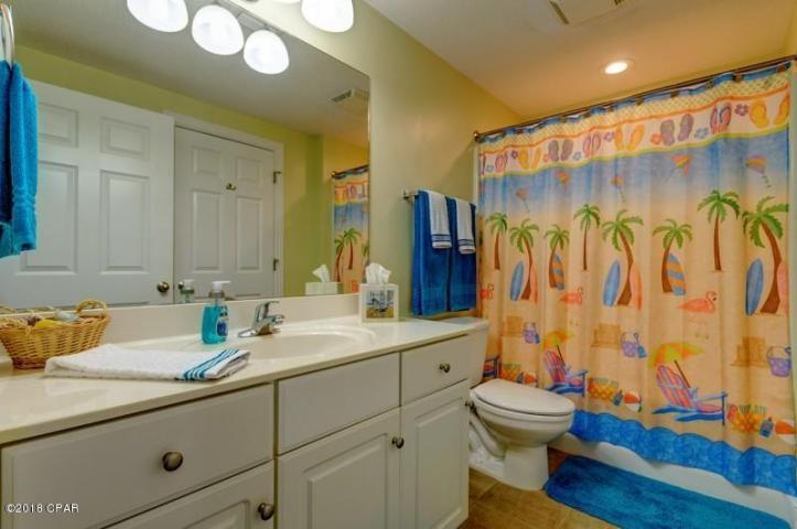 MAJESTIC BEACH TOWERS II - Residential