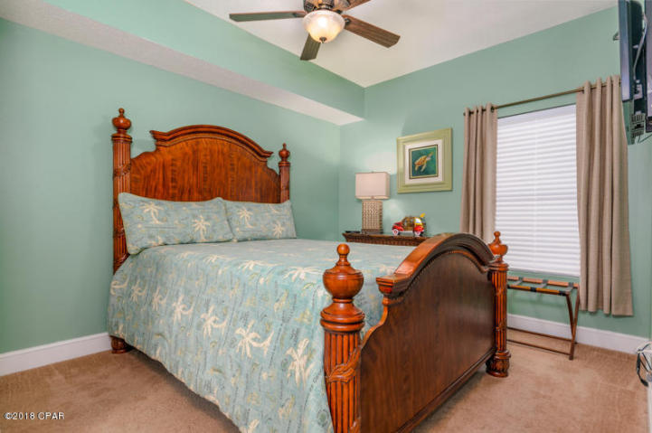 MAJESTIC BEACH TOWERS II - Residential