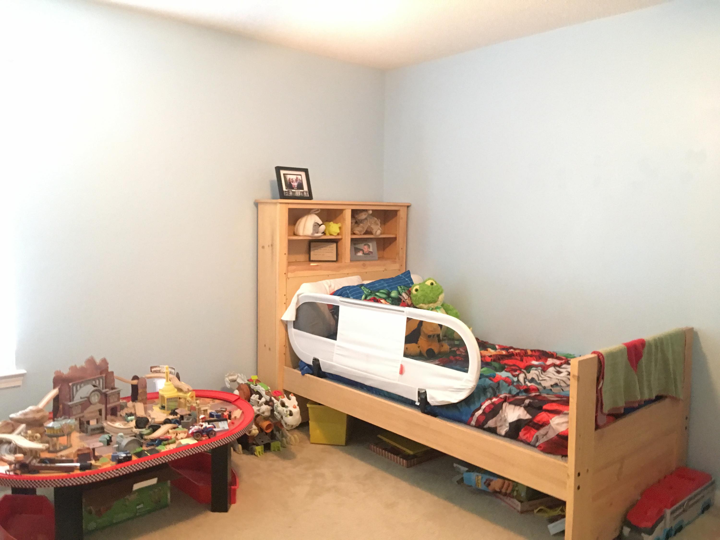 FAIRCHILD ESTATES - Residential