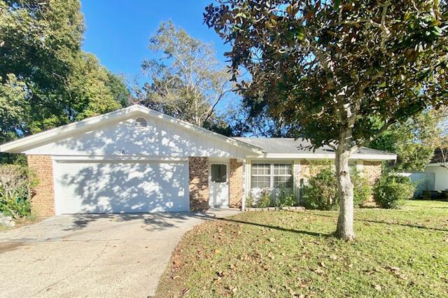AVAIL: 10/31. SEC DEP = 1 months rent, can be broken up in 2 monthly installments, if qualified. PETS ALLOWED UPON OWNERS APPROVAL & W/ A NON-REFUNDABLE PET FEE DEPENDING ON PET(S)! Nice home in the heart of Shalimar. All electric! HUGE eat in kitchen w/ all appliances in place & a pantry. 2 car garage features pull down stairs/attic storage. Covered back patio great for relaxing/entertaining! Backyard is all privacy fenced. Lawn pump & sprinkler system on a timer for easy lawn care. Home is close & convenient to ball fields, Eglin AFB, schools, & restaurants. Welcome home!