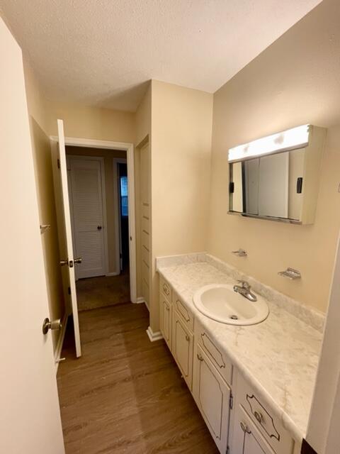 PORT DIXIE - Residential Lease