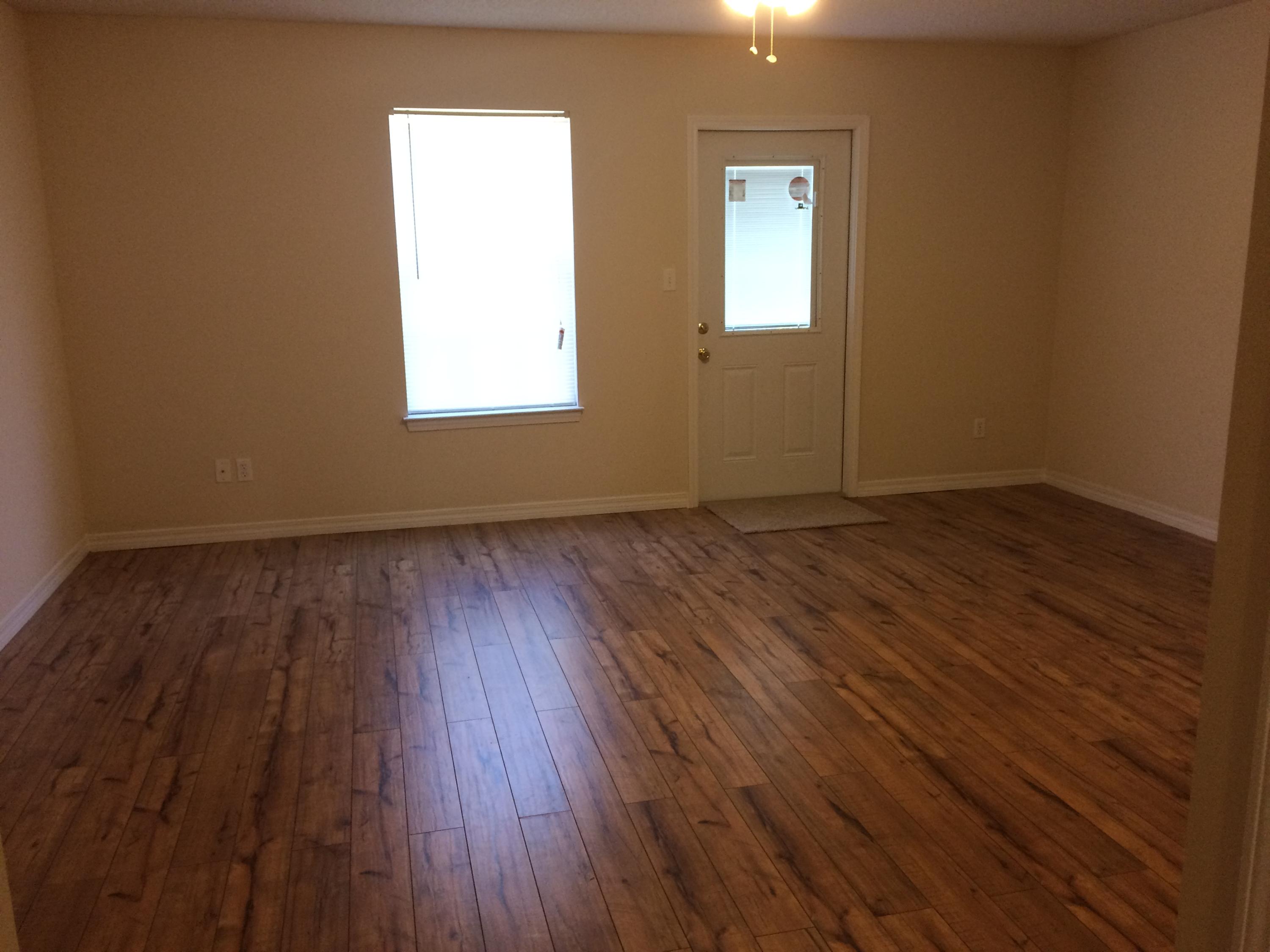 Houston Manor - Residential