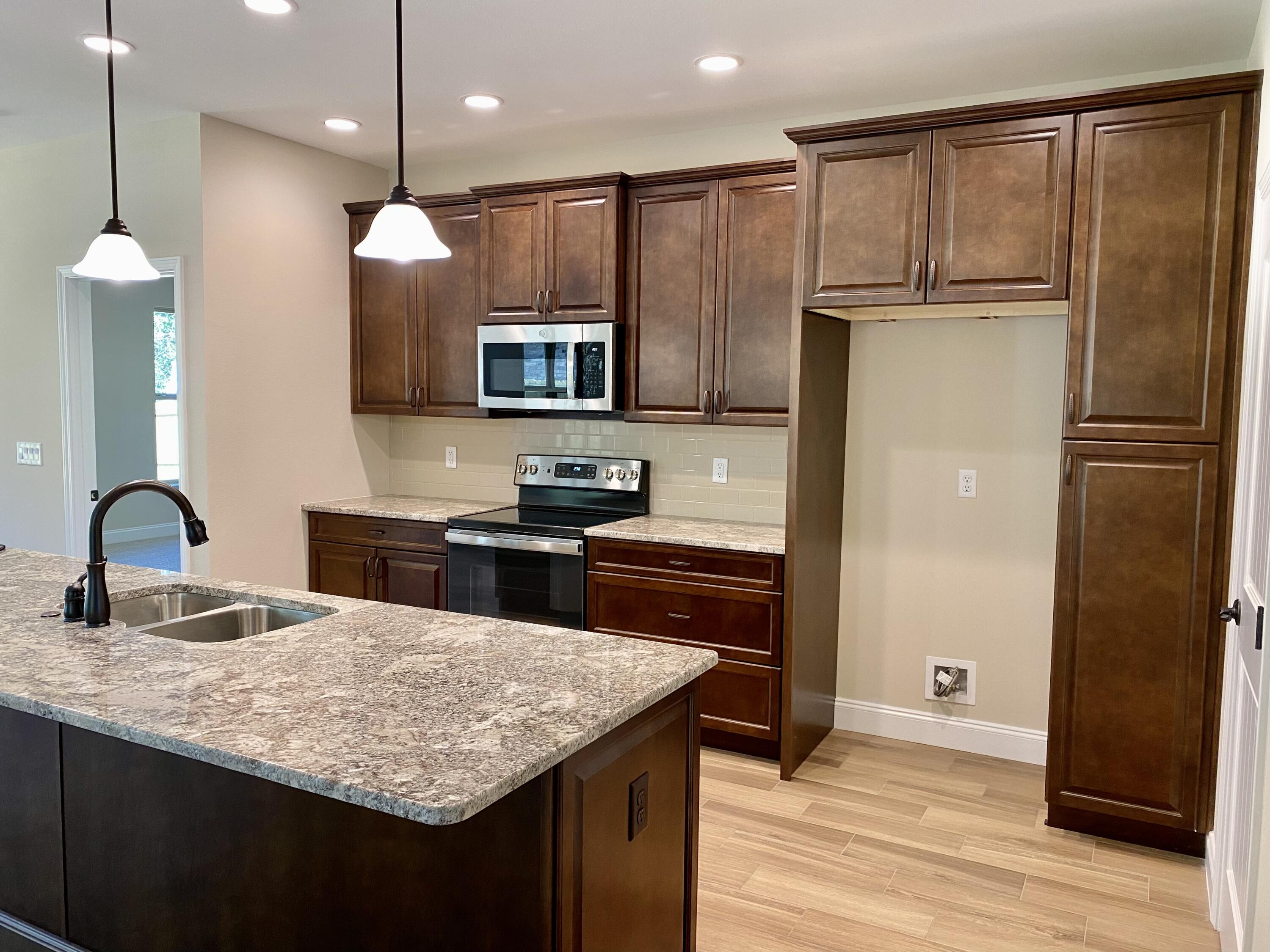 Mckenzie Meadows - Residential