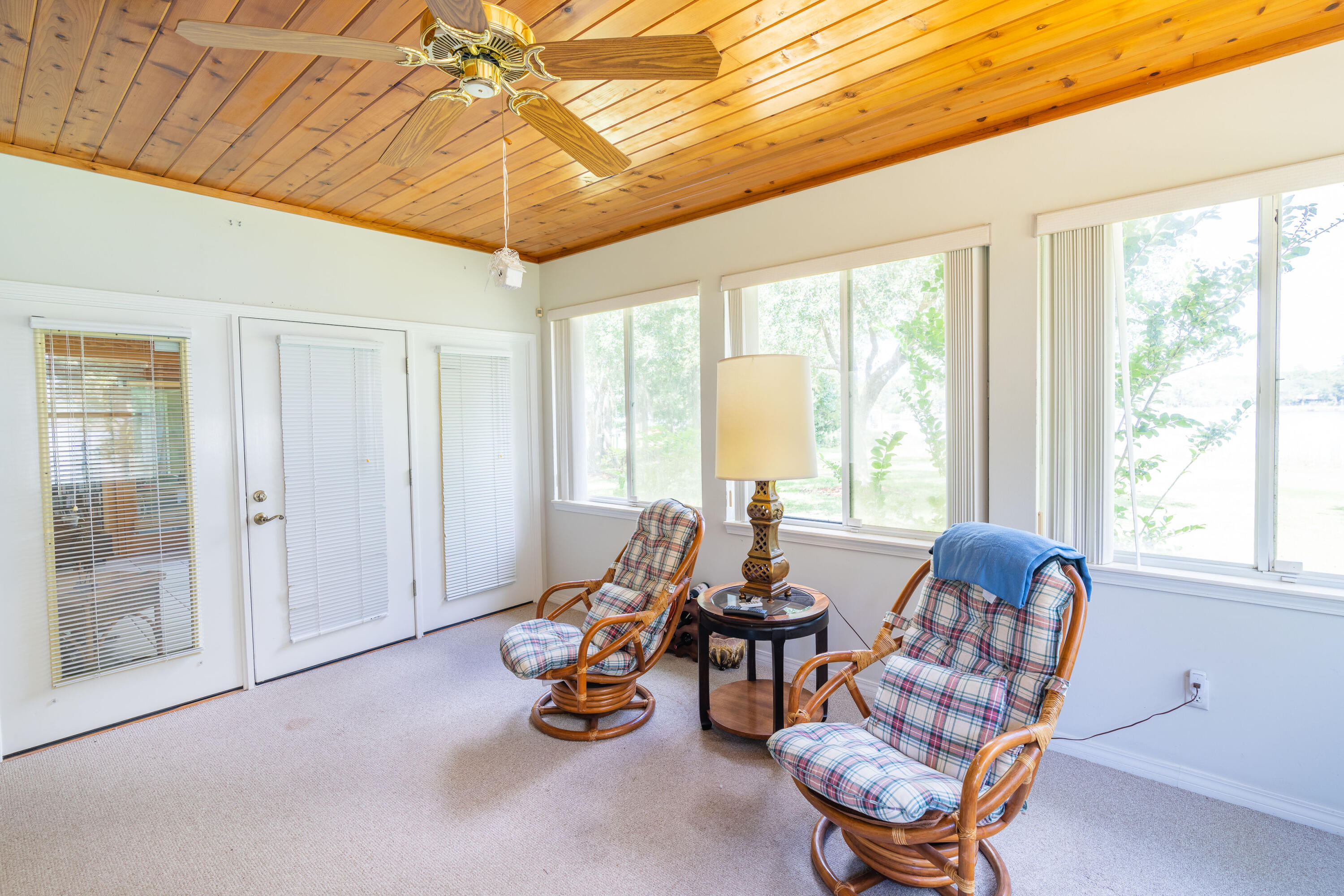 BAY GROVE - Residential