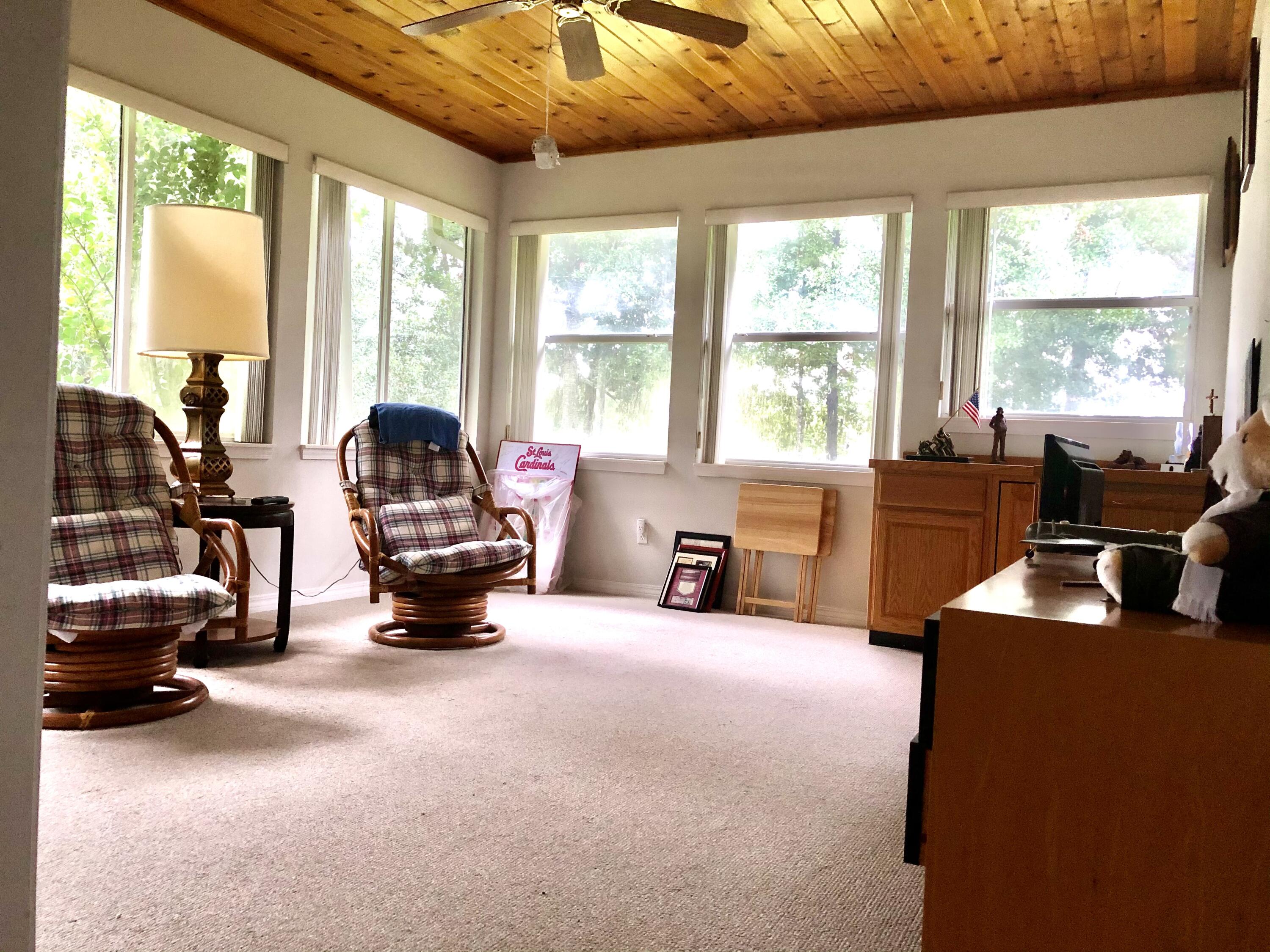 BAY GROVE - Residential