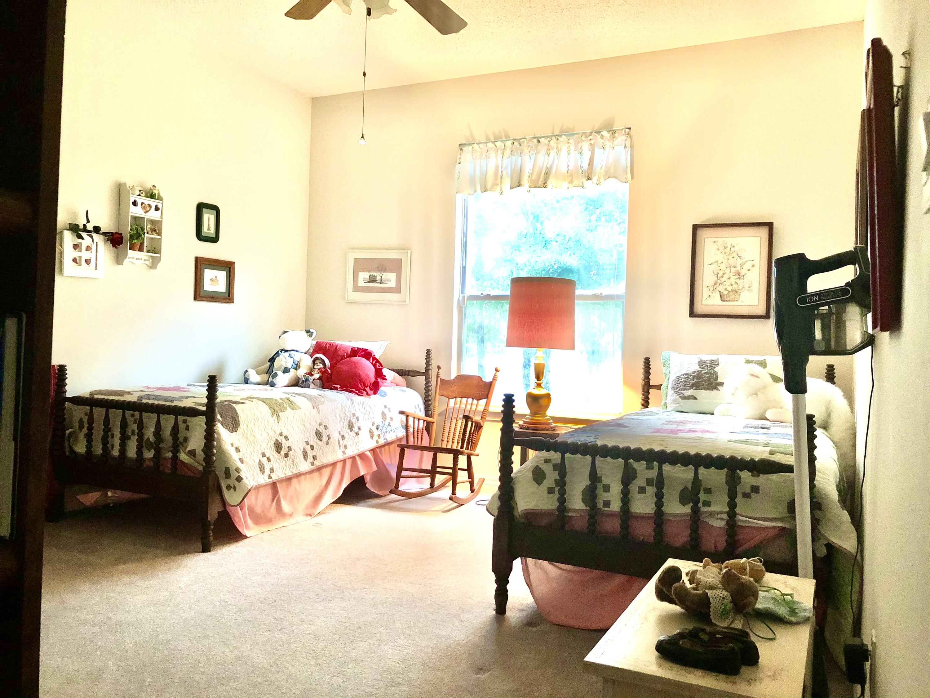BAY GROVE - Residential