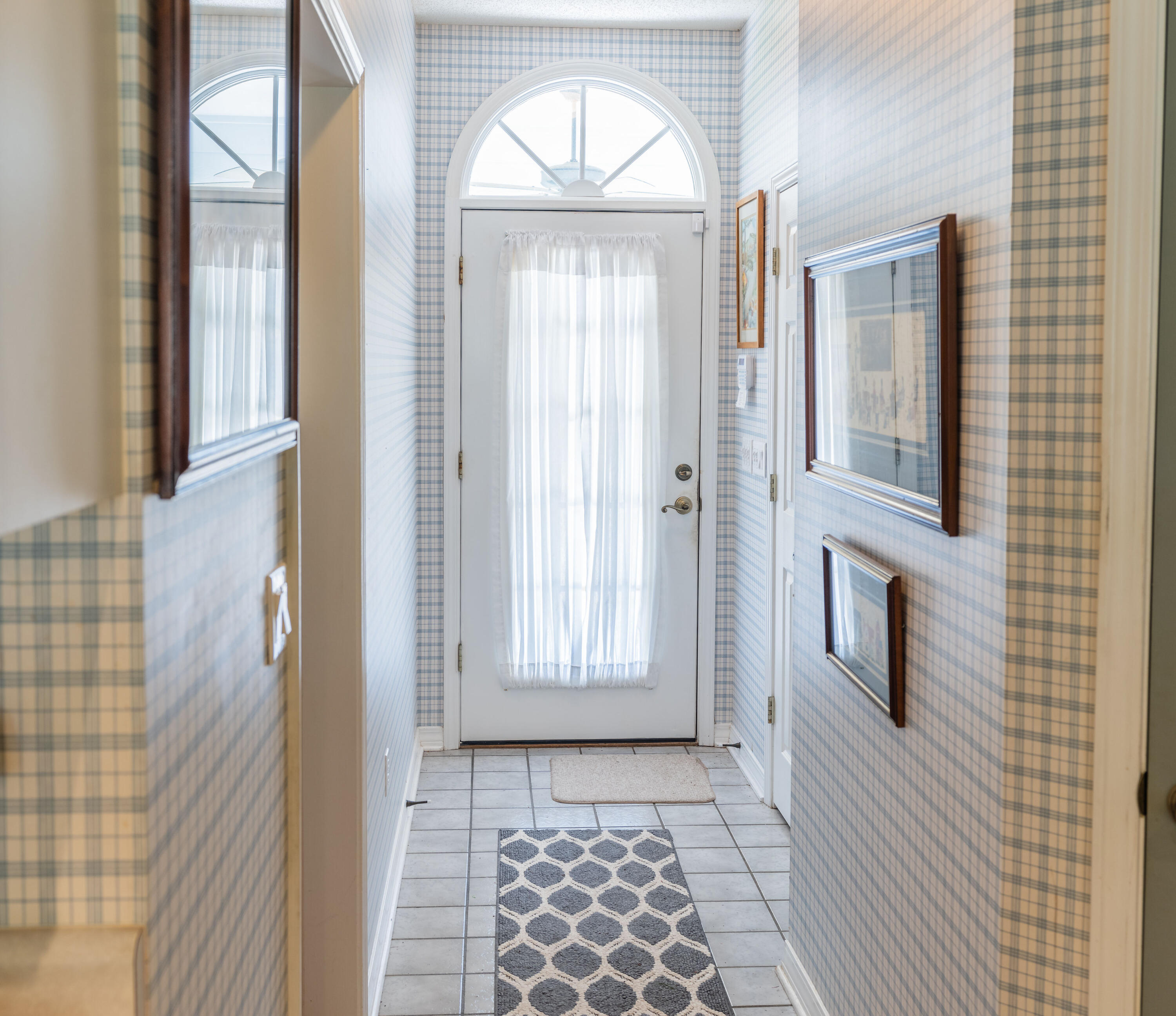 BAY GROVE - Residential