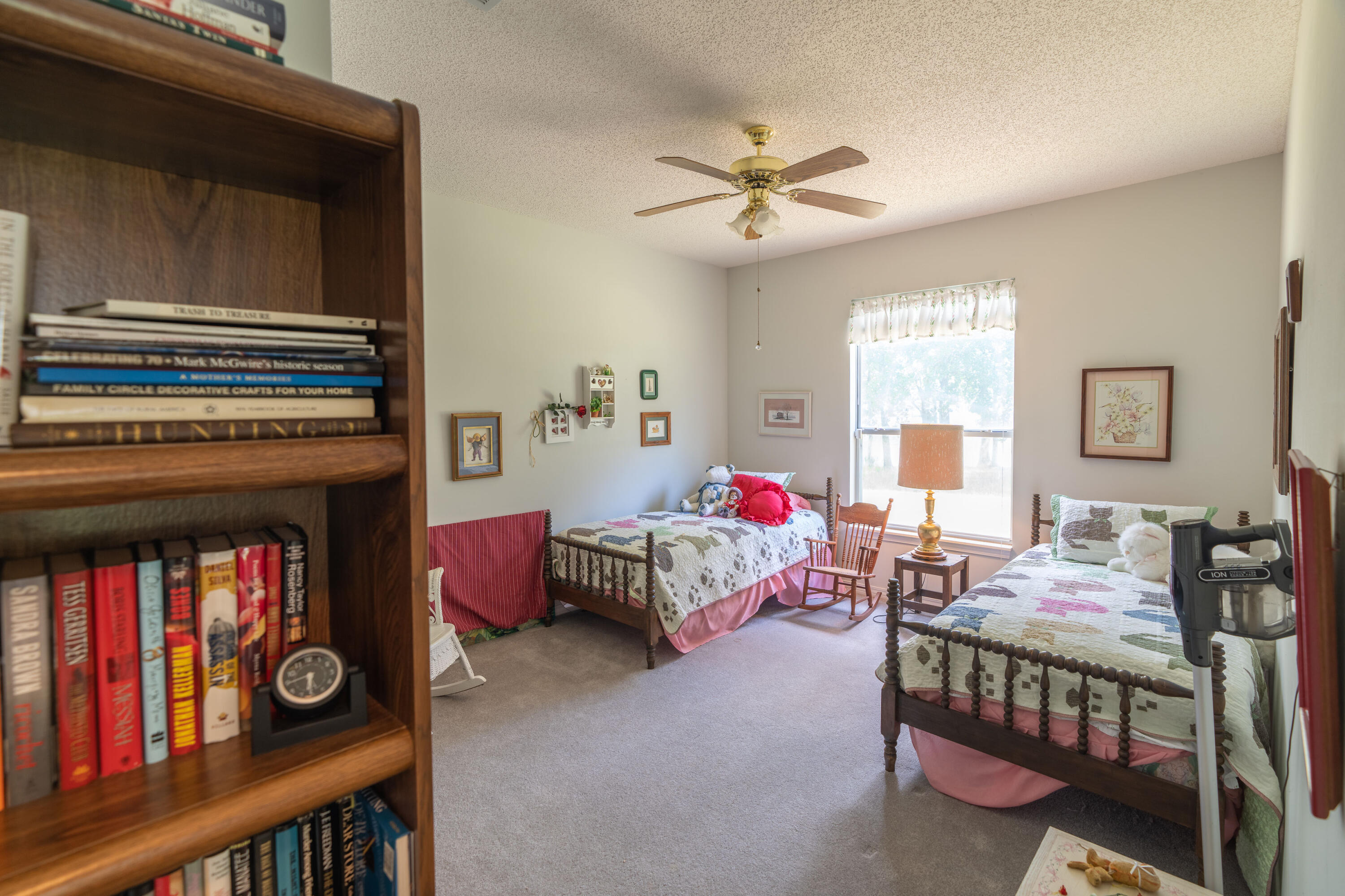 BAY GROVE - Residential
