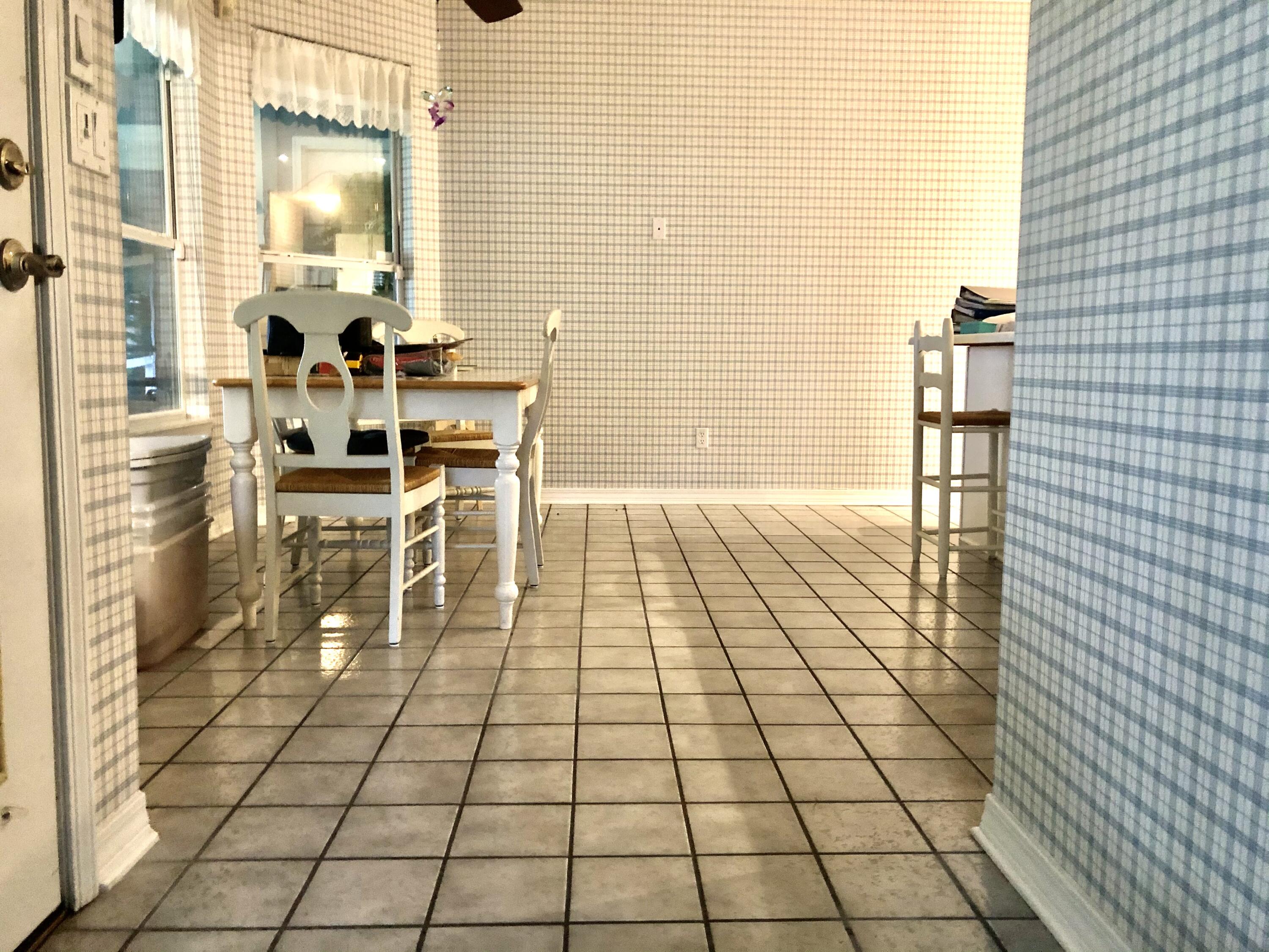 BAY GROVE - Residential