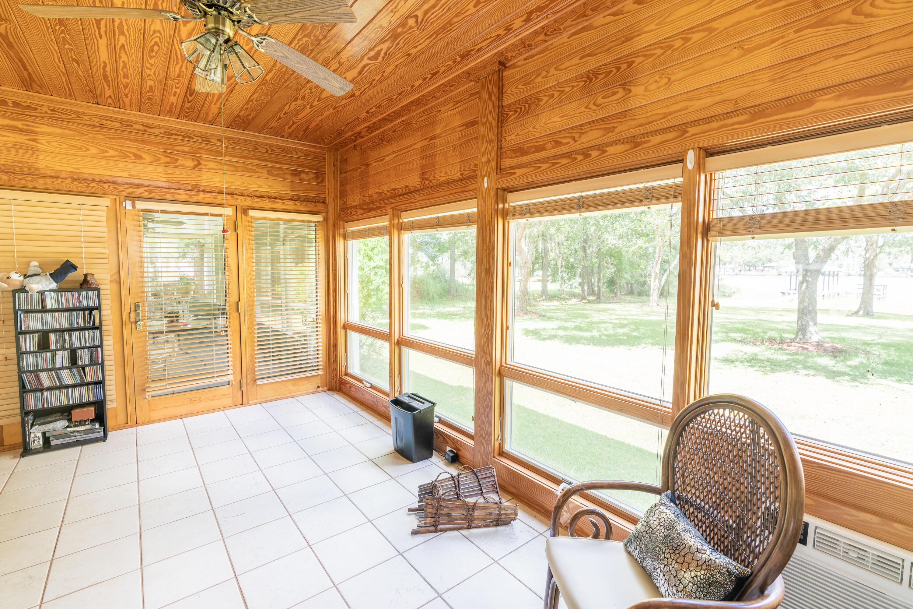 BAY GROVE - Residential